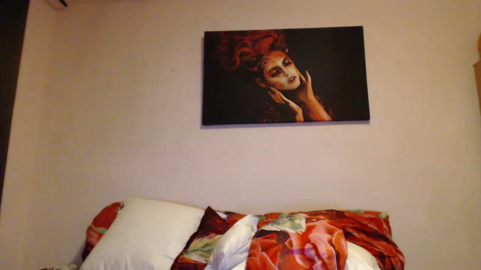 Gallery image thumbnail from Aahh_Emilia's myfreecams stream on, 12/20/2022, 17:58 image 9 of 20