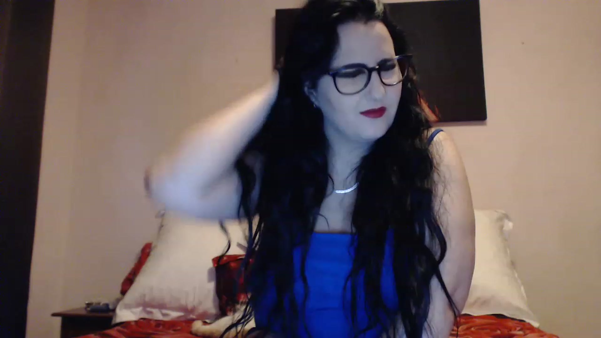 Gallery image thumbnail from Aahh_Emilia's myfreecams stream on, 12/21/2022, 16:00 image 2 of 20