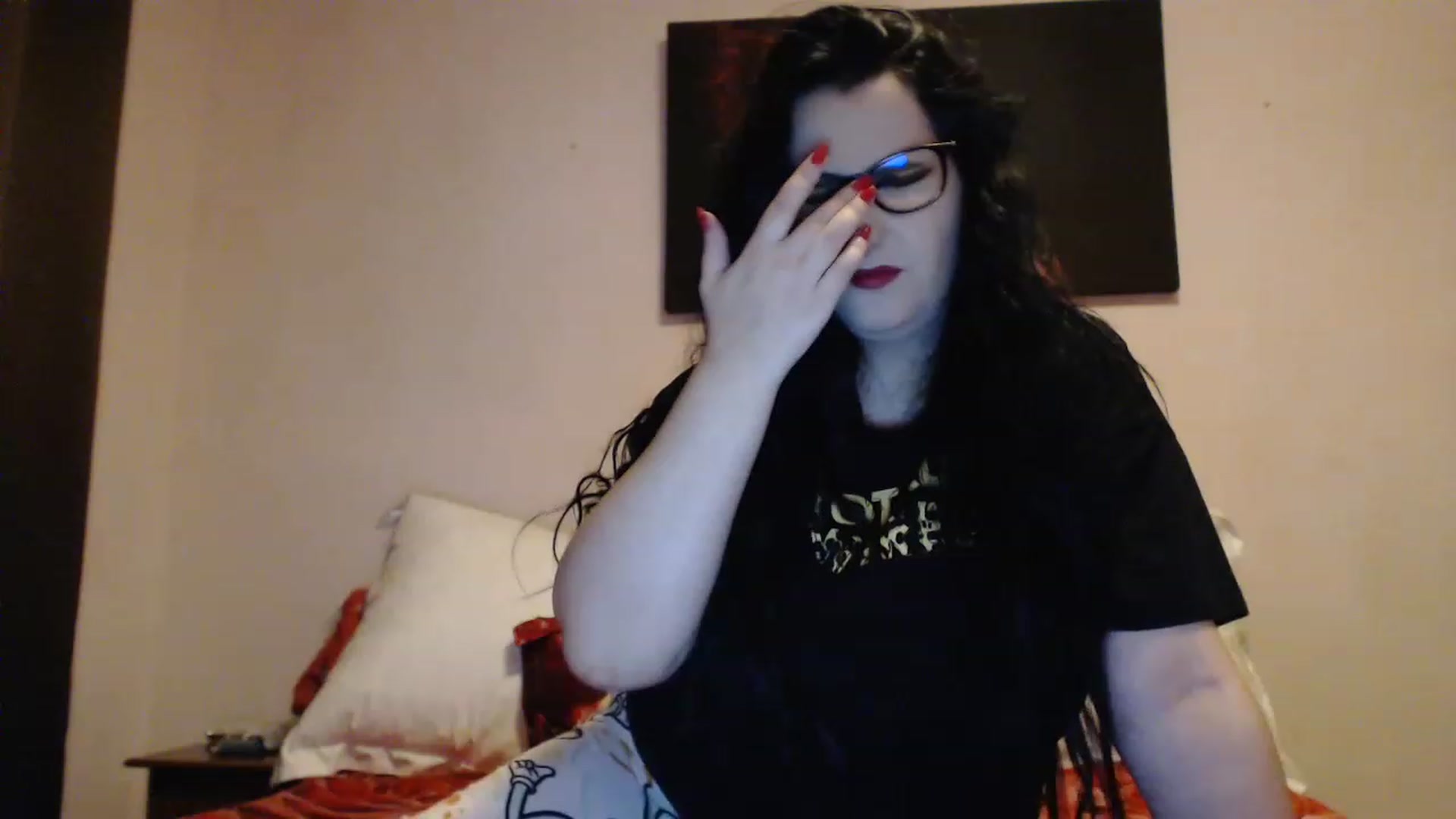 Gallery image thumbnail from Aahh_Emilia's myfreecams stream on, 12/21/2022, 16:00 image 9 of 20
