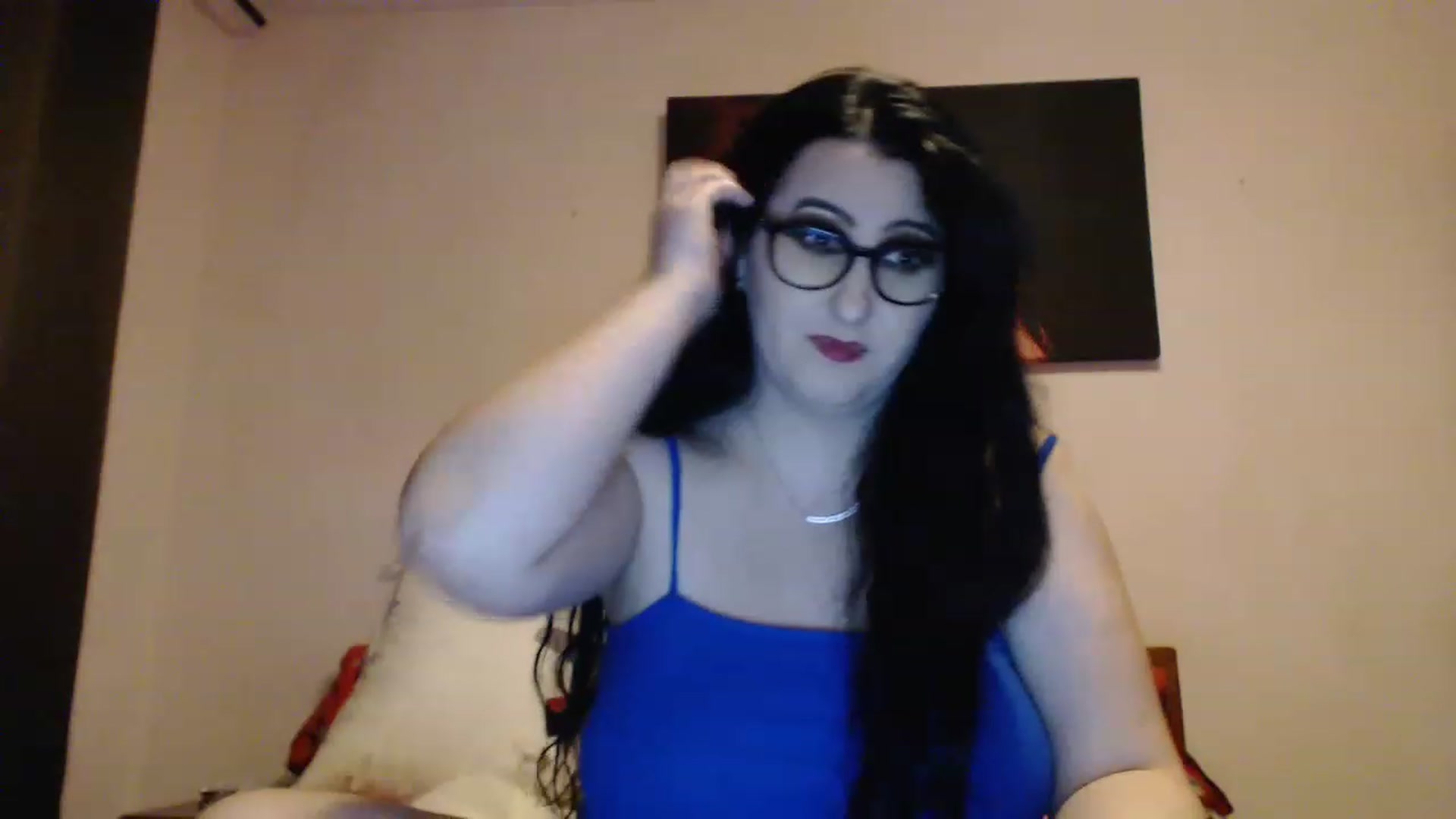 Gallery image thumbnail from Aahh_Emilia's myfreecams stream on, 12/21/2022, 18:04 image 8 of 20