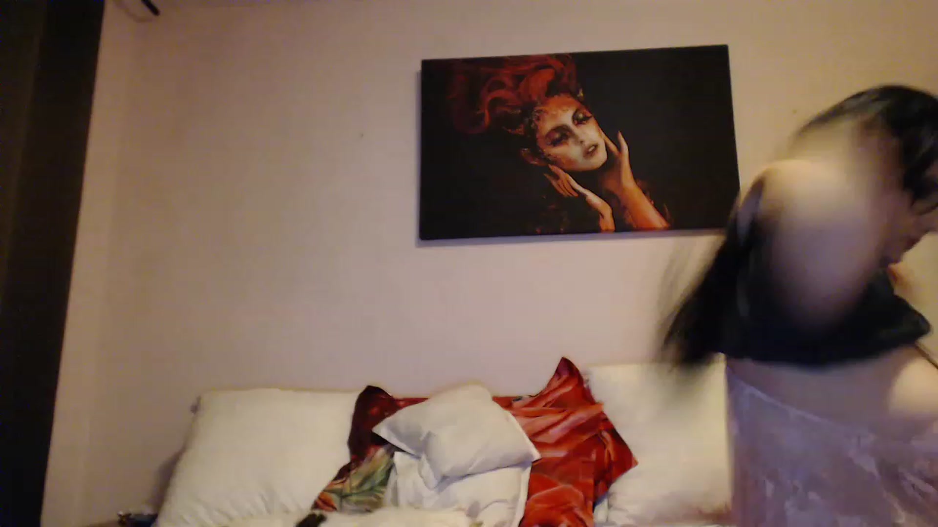 Gallery image thumbnail from Aahh_Emilia's myfreecams stream on, 12/22/2022, 16:58 image 4 of 20