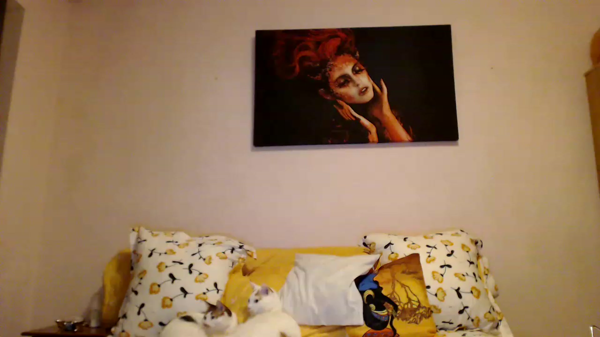 Gallery image thumbnail from Aahh_Emilia's myfreecams stream on, 12/23/2022, 15:44 image 10 of 20