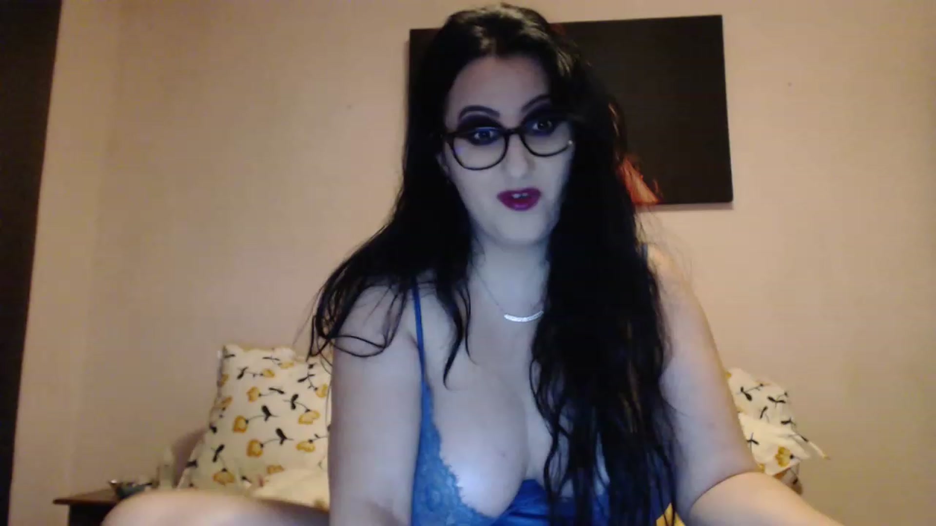 Gallery image thumbnail from Aahh_Emilia's myfreecams stream on, 12/28/2022, 17:04 image 18 of 20