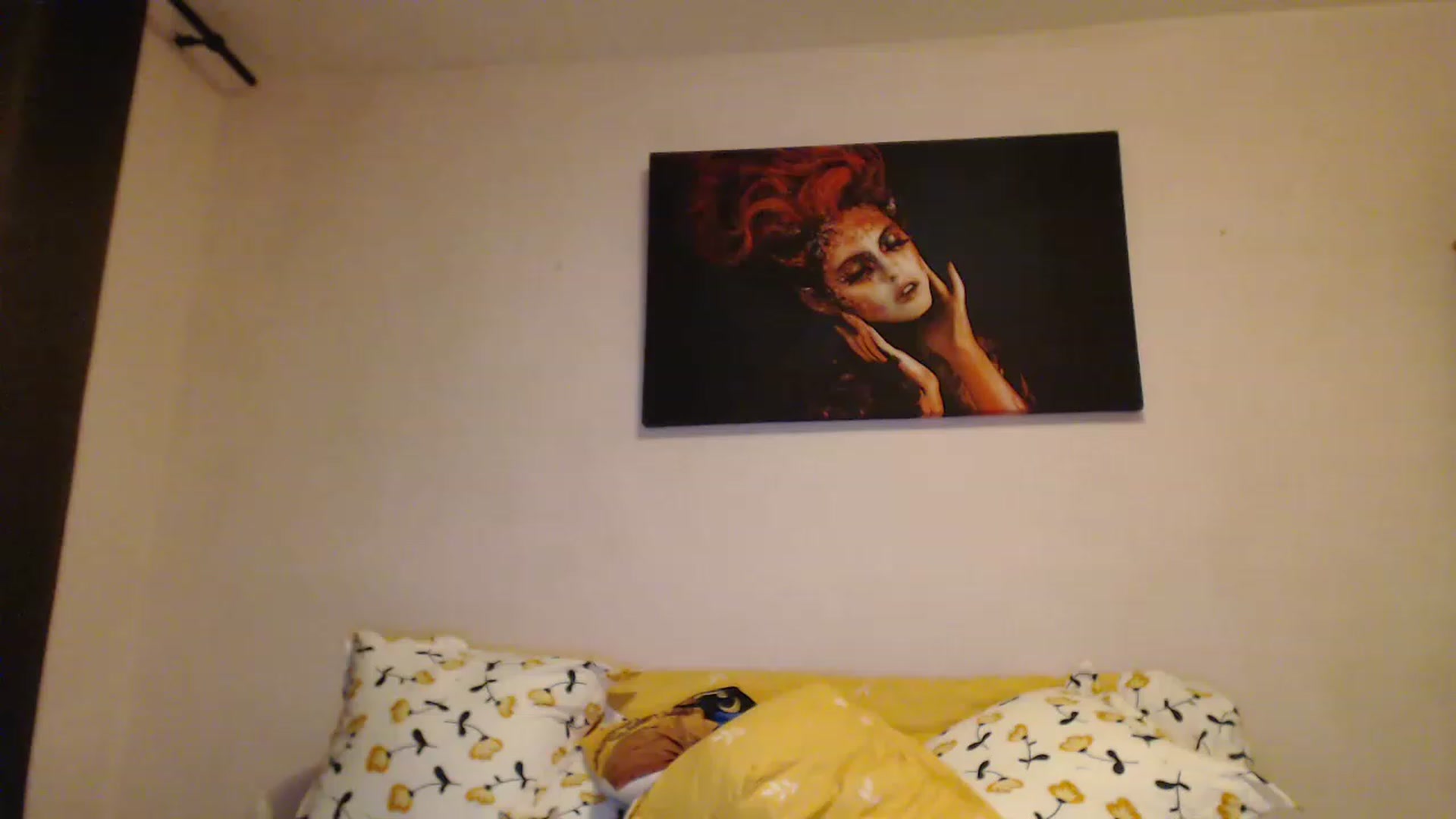 Gallery image thumbnail from Aahh_Emilia's myfreecams stream on, 12/28/2022, 17:04 image 2 of 20