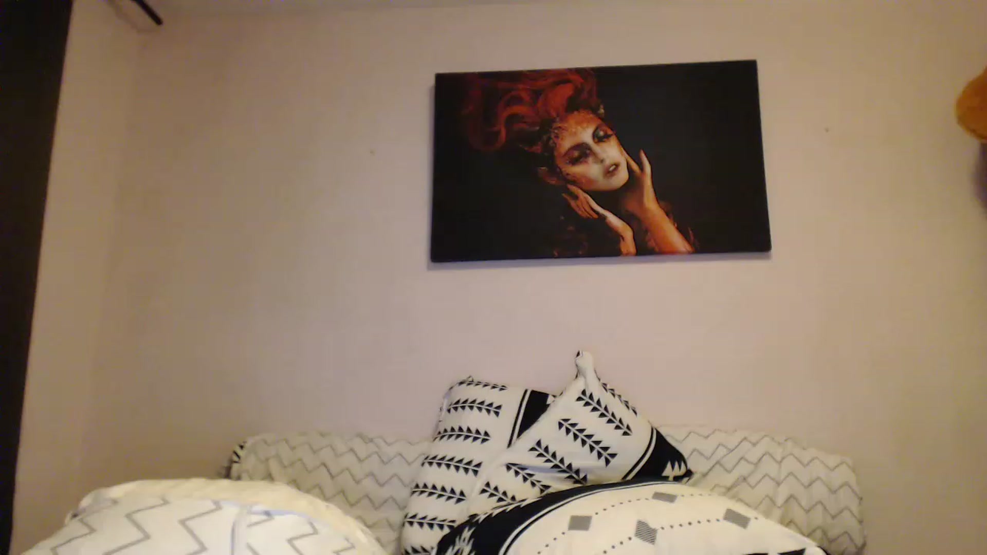 Gallery image thumbnail from Aahh_Emilia's myfreecams stream on, 01/05/2023, 17:49 image 17 of 20