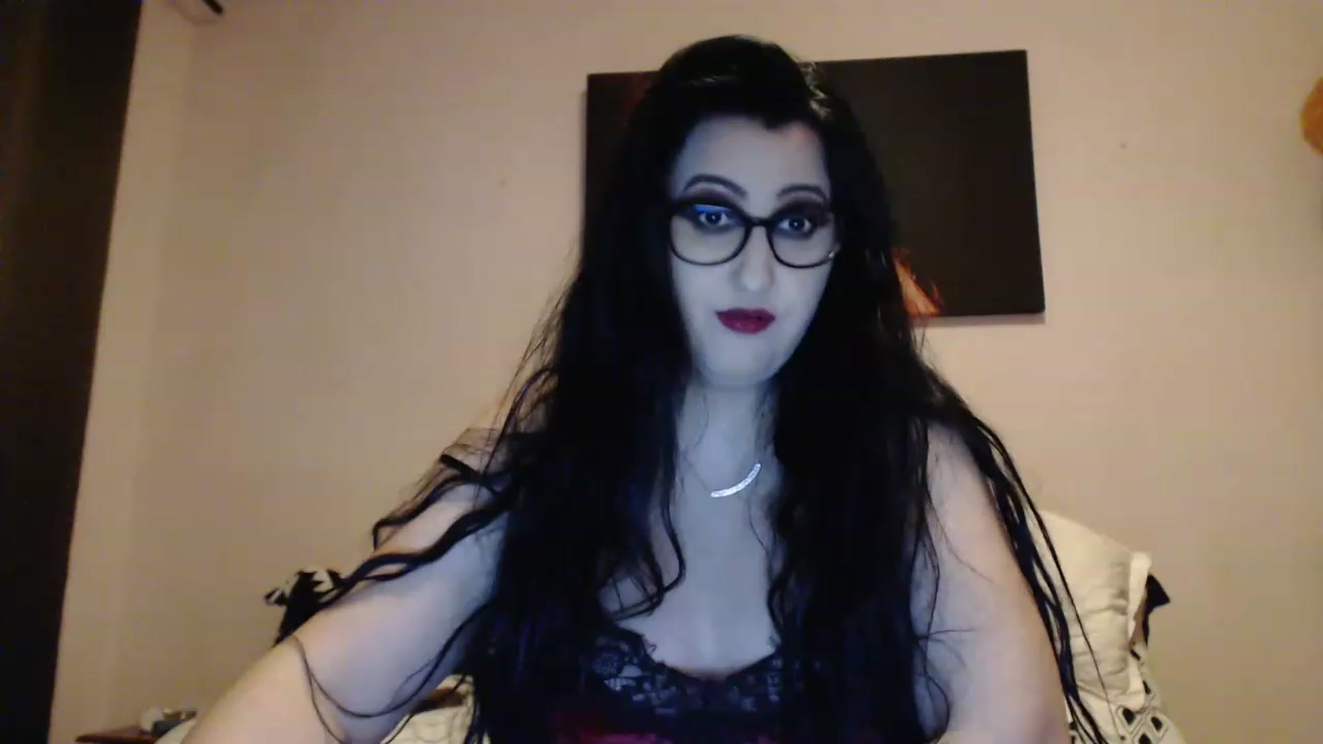 Gallery image thumbnail from Aahh_Emilia's myfreecams stream on, 01/06/2023, 17:28 image 18 of 20