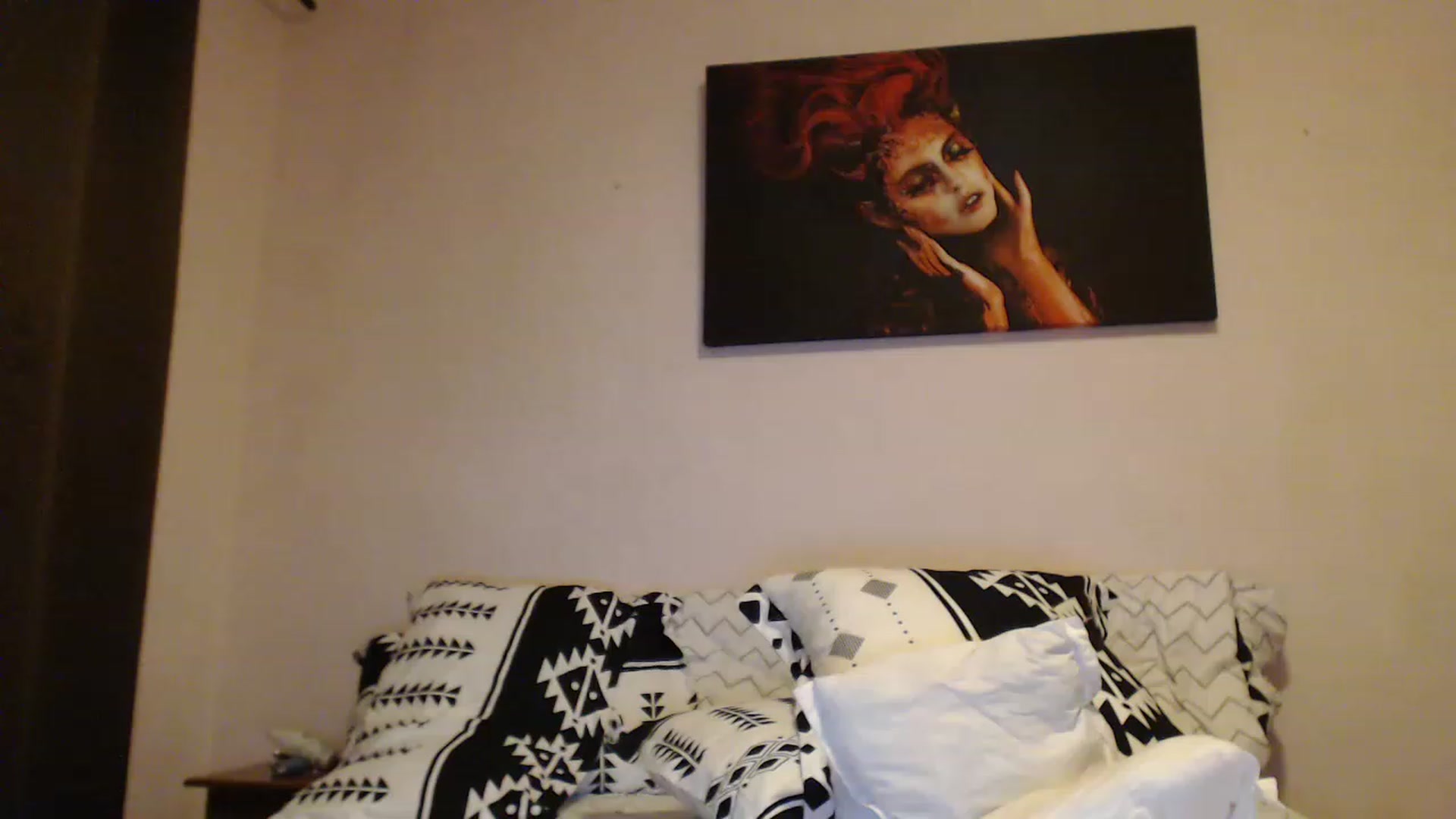 Gallery image thumbnail from Aahh_Emilia's myfreecams stream on, 01/09/2023, 18:16 image 5 of 20
