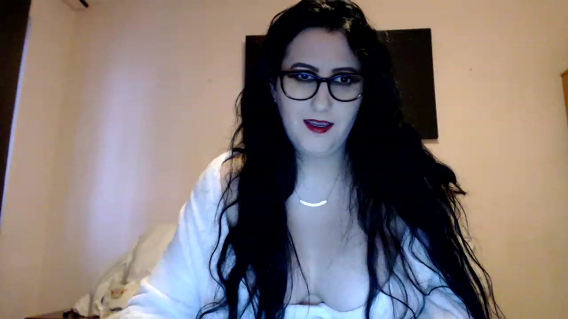 Gallery image thumbnail from Aahh_Emilia's myfreecams stream on, 01/13/2023, 14:27 image 16 of 20