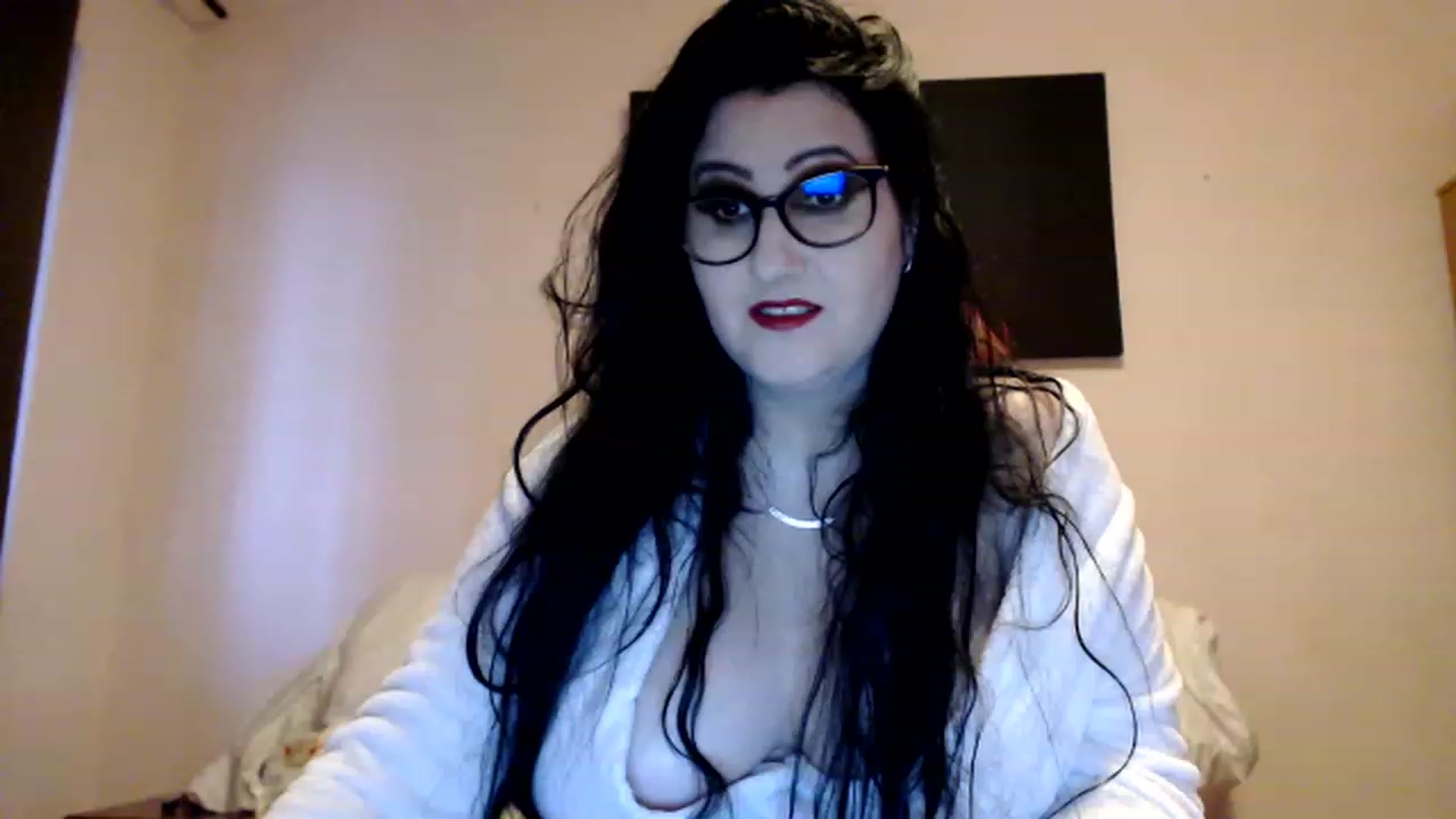 Gallery image thumbnail from Aahh_Emilia's myfreecams stream on, 01/13/2023, 14:27 image 13 of 20