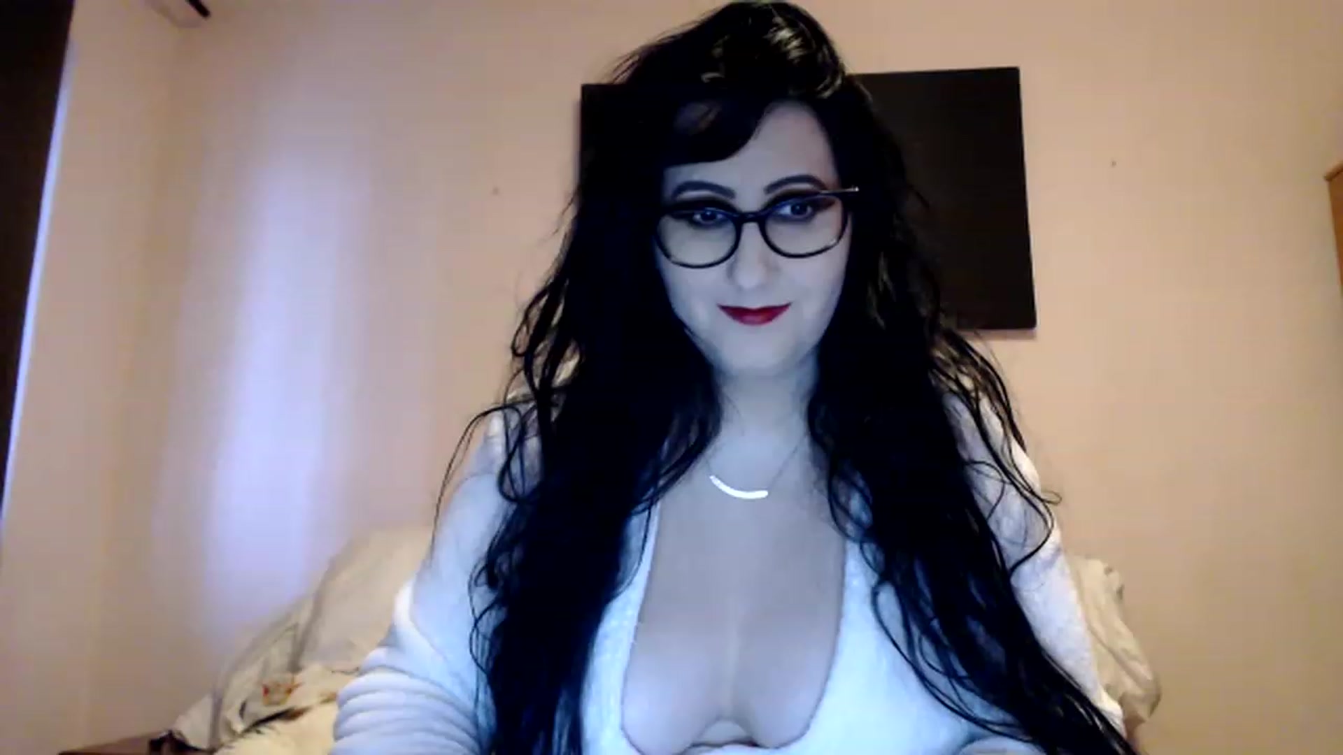 Gallery image thumbnail from Aahh_Emilia's myfreecams stream on, 01/13/2023, 14:27 image 4 of 20