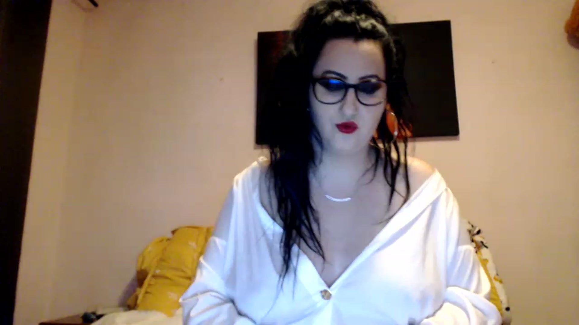 Gallery image thumbnail from Aahh_Emilia's myfreecams stream on, 01/22/2023, 15:50 image 16 of 20