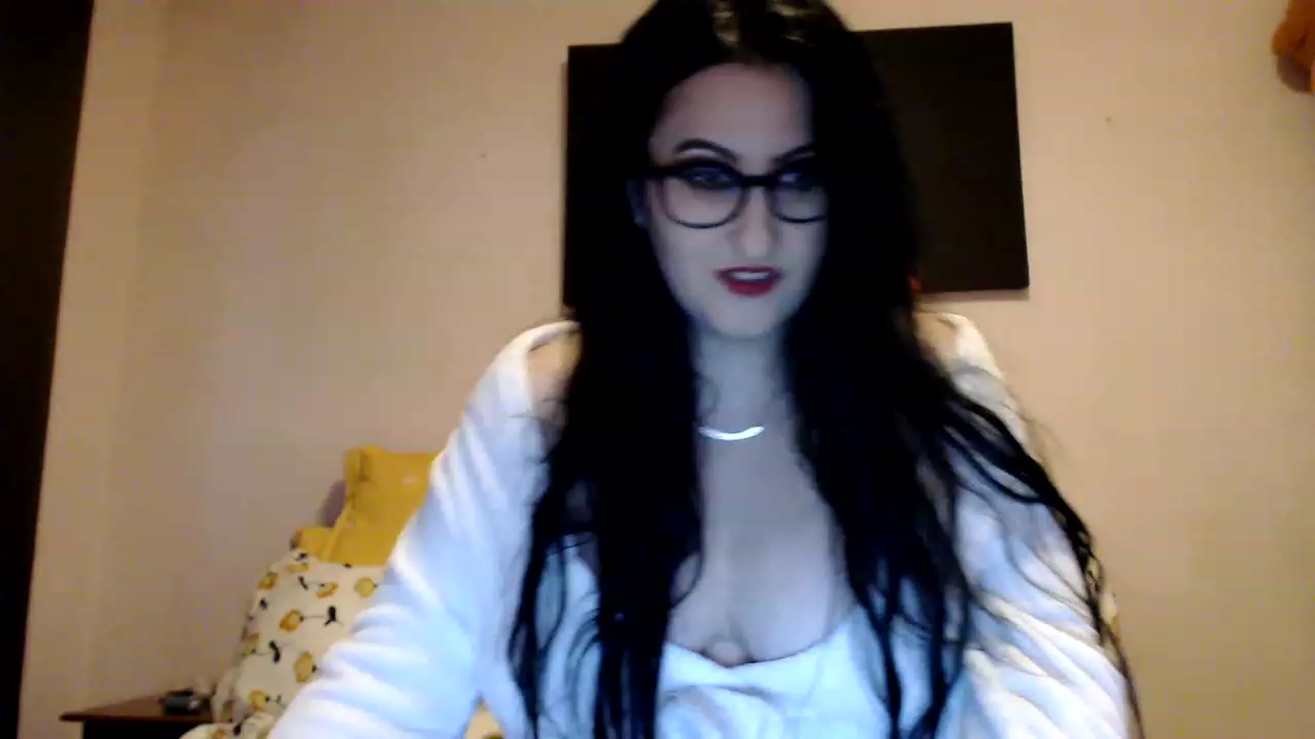 Gallery image thumbnail from Aahh_Emilia's myfreecams stream on, 01/25/2023, 15:28 image 14 of 20