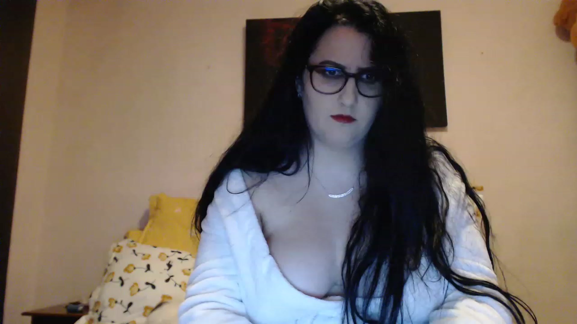 Gallery image thumbnail from Aahh_Emilia's myfreecams stream on, 01/25/2023, 18:03 image 13 of 20