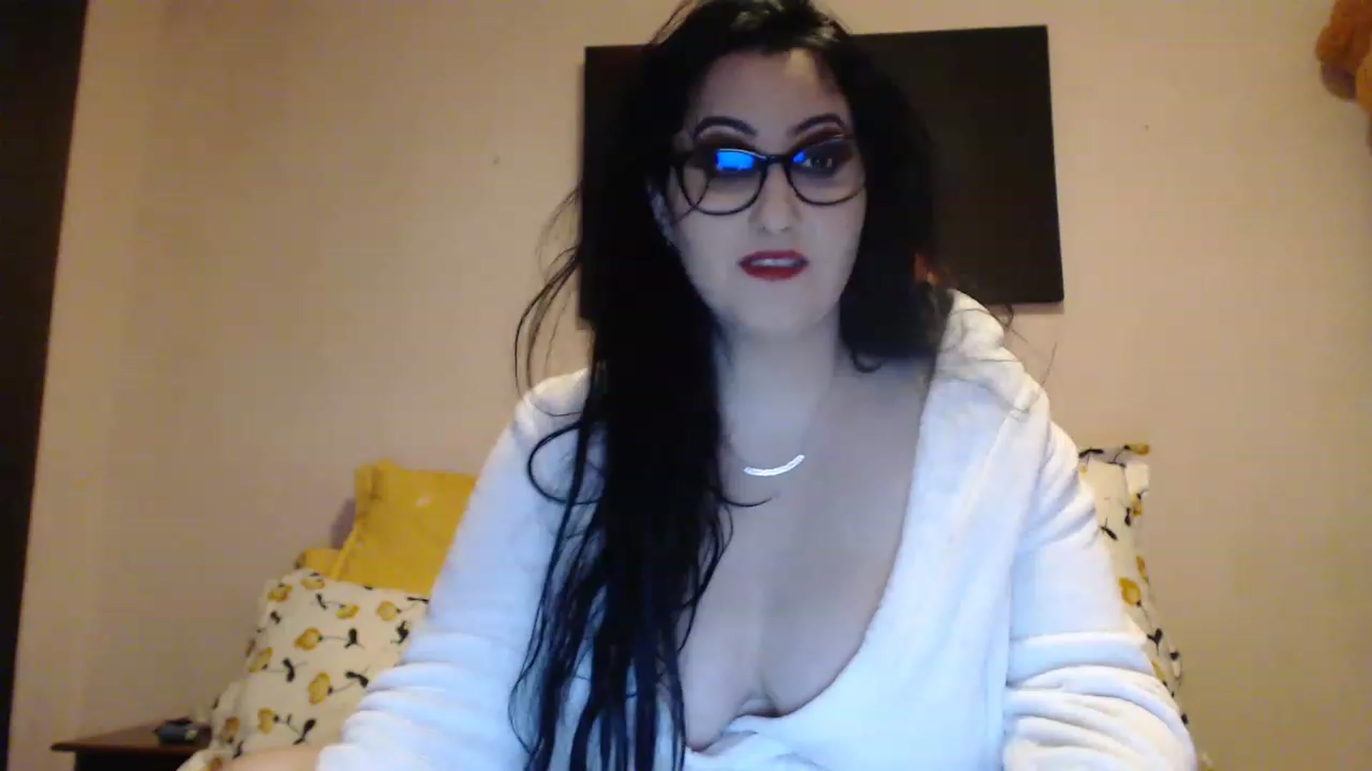 Gallery image thumbnail from Aahh_Emilia's myfreecams stream on, 01/25/2023, 18:03 image 19 of 20