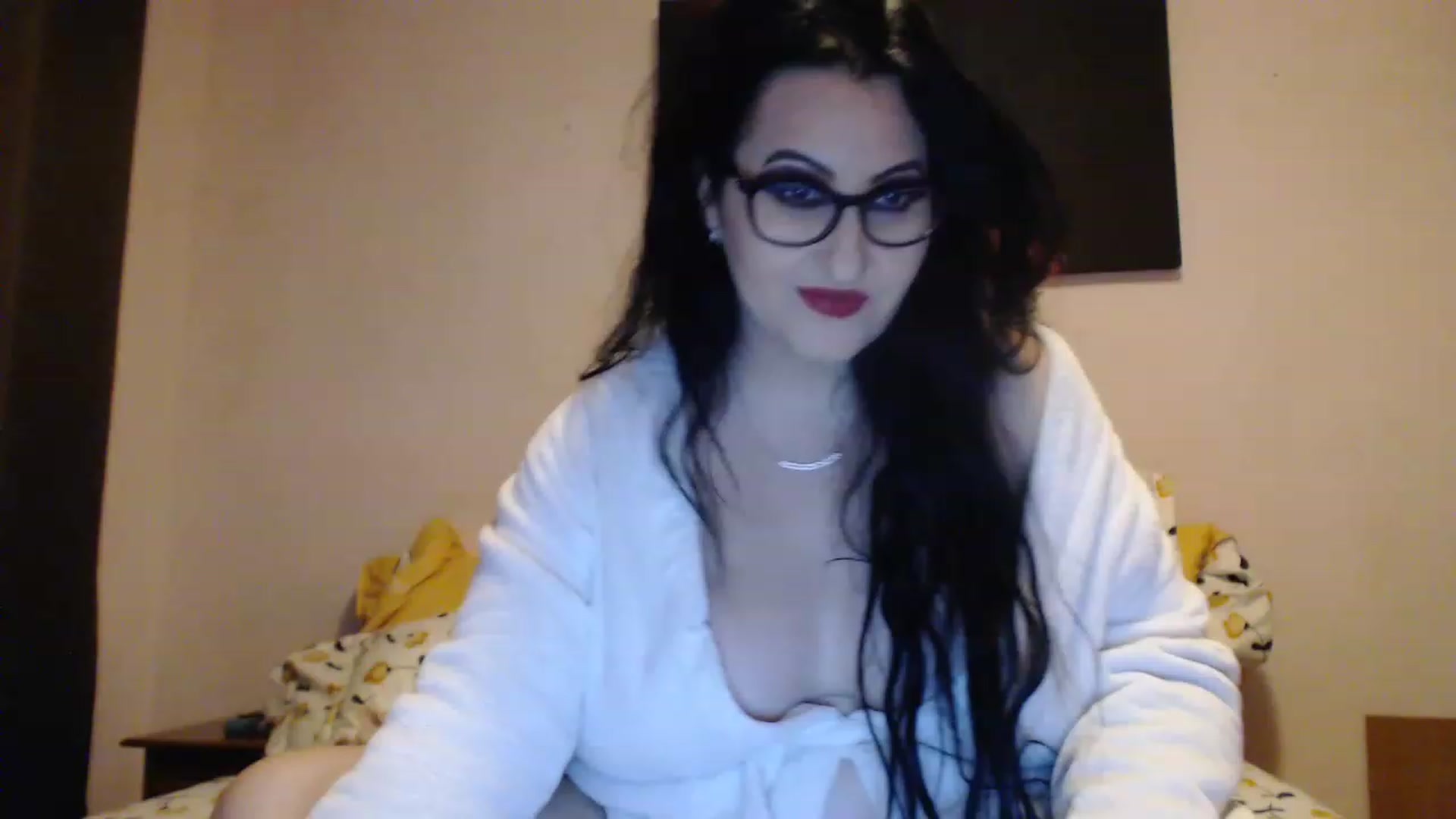 Gallery image thumbnail from Aahh_Emilia's myfreecams stream on, 01/27/2023, 15:43 image 16 of 20