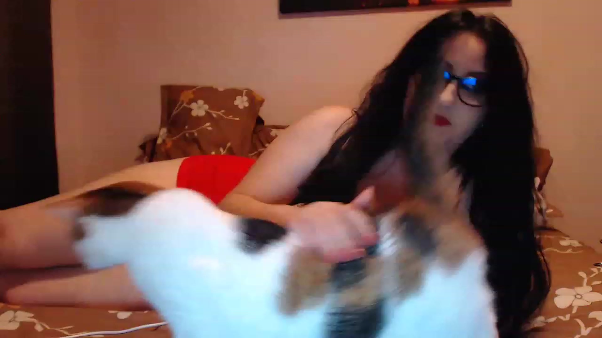 Gallery image thumbnail from Aahh_Emilia's myfreecams stream on, 02/03/2023, 18:24 image 2 of 20