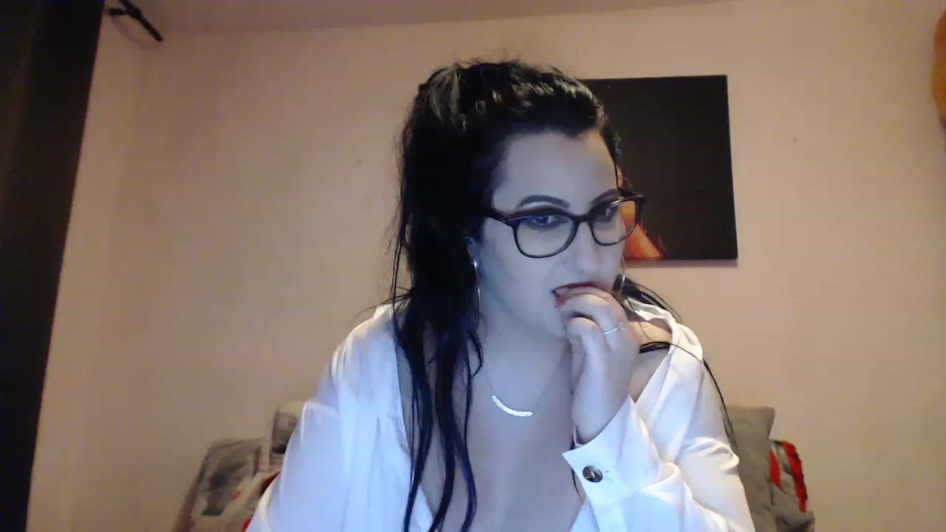 Gallery image thumbnail from Aahh_Emilia's myfreecams stream on, 02/06/2023, 18:08 image 12 of 20