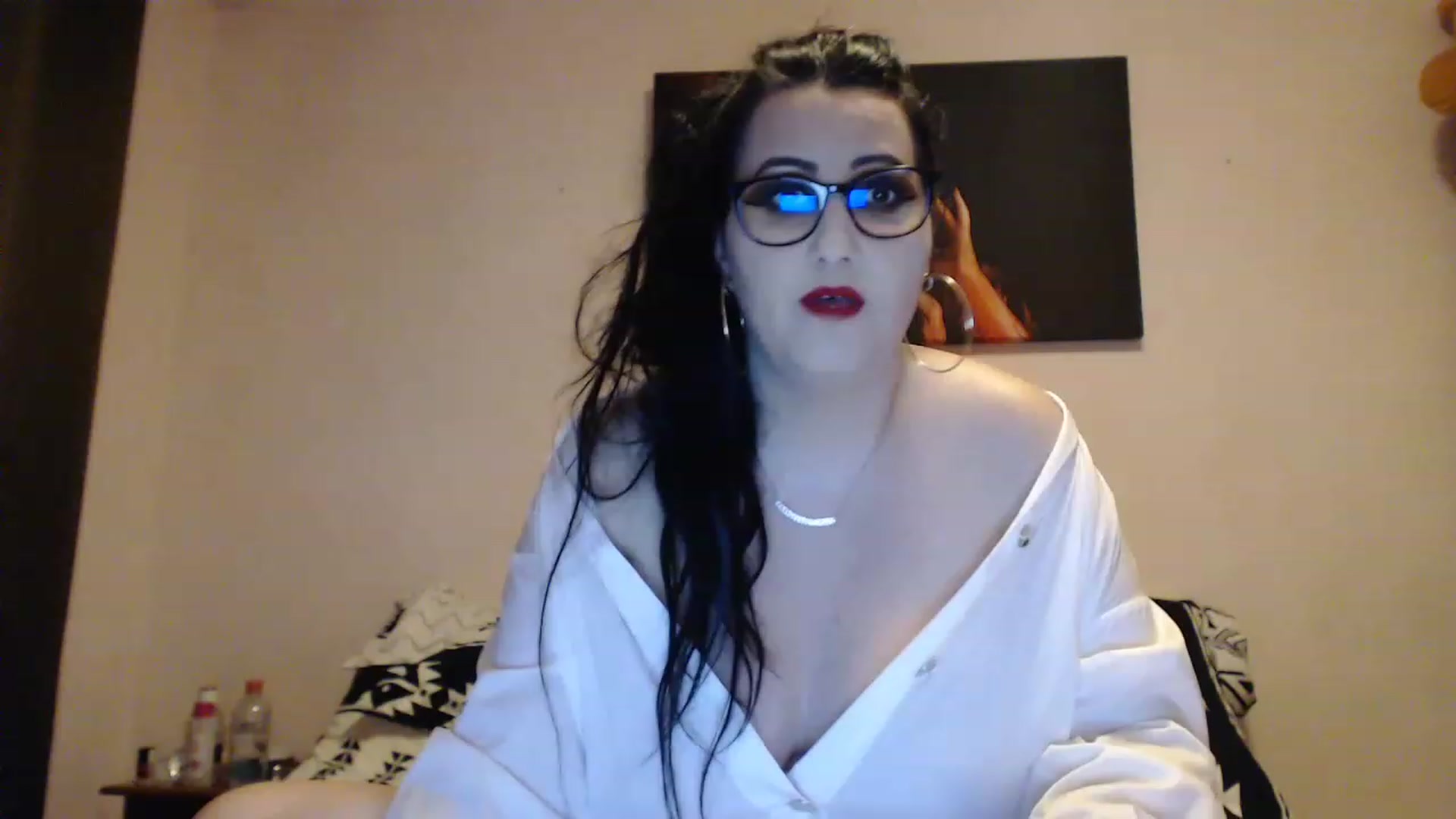 Gallery image thumbnail from Aahh_Emilia's myfreecams stream on, 02/27/2023, 18:22 image 3 of 20