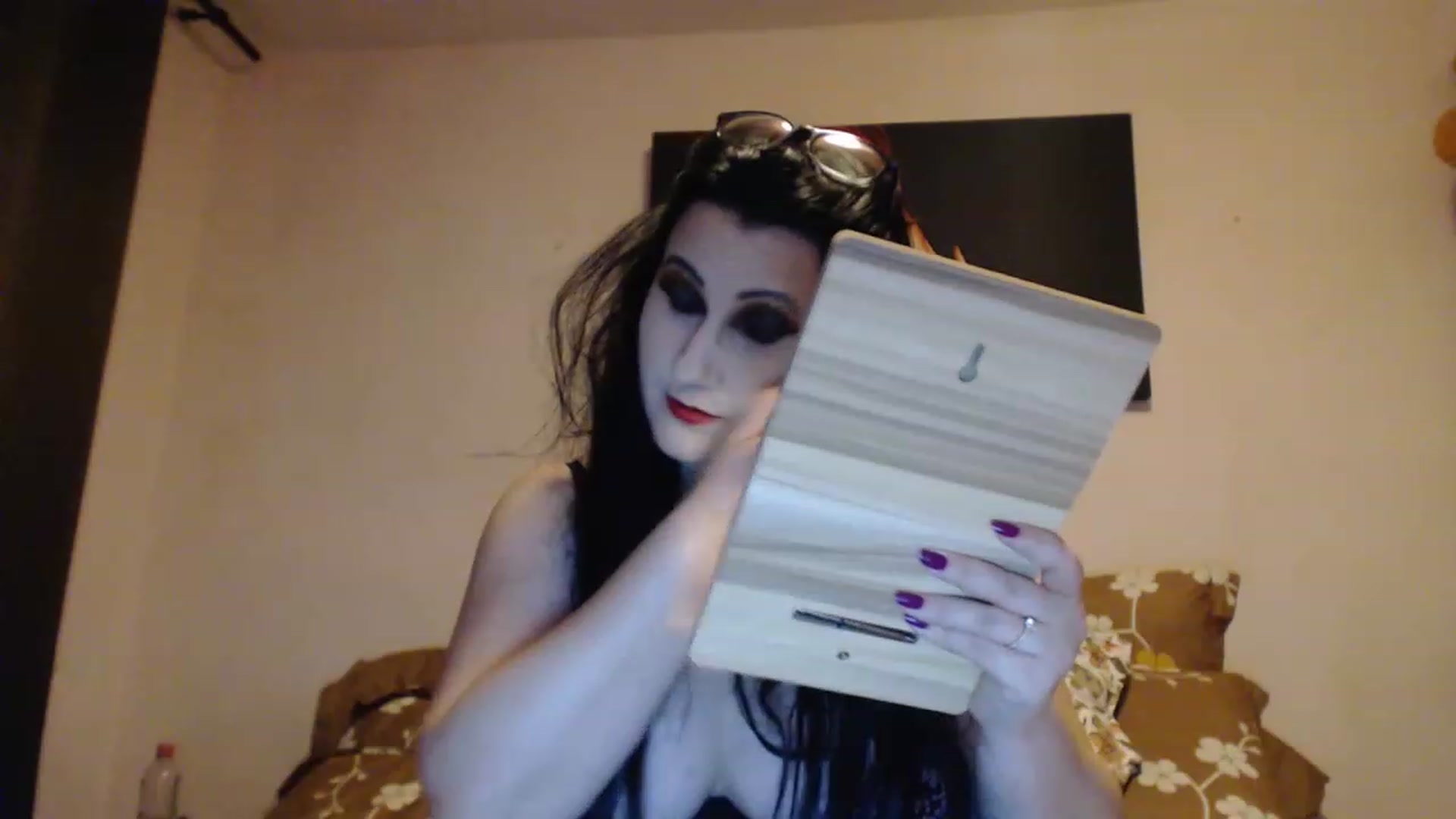 Gallery image thumbnail from Aahh_Emilia's myfreecams stream on, 03/06/2023, 16:43 image 18 of 20