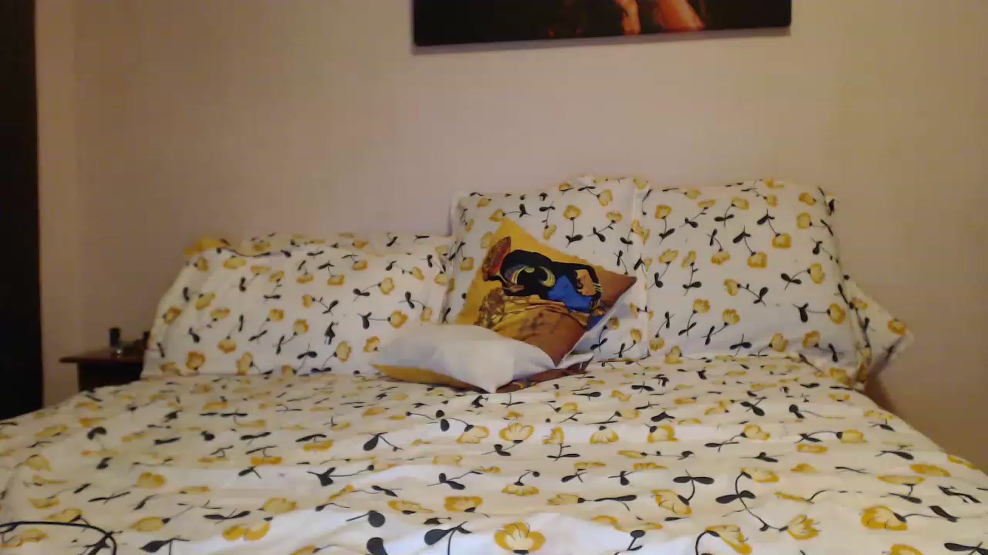 Gallery image thumbnail from Aahh_Emilia's myfreecams stream on, 03/13/2023, 17:16 image 16 of 20
