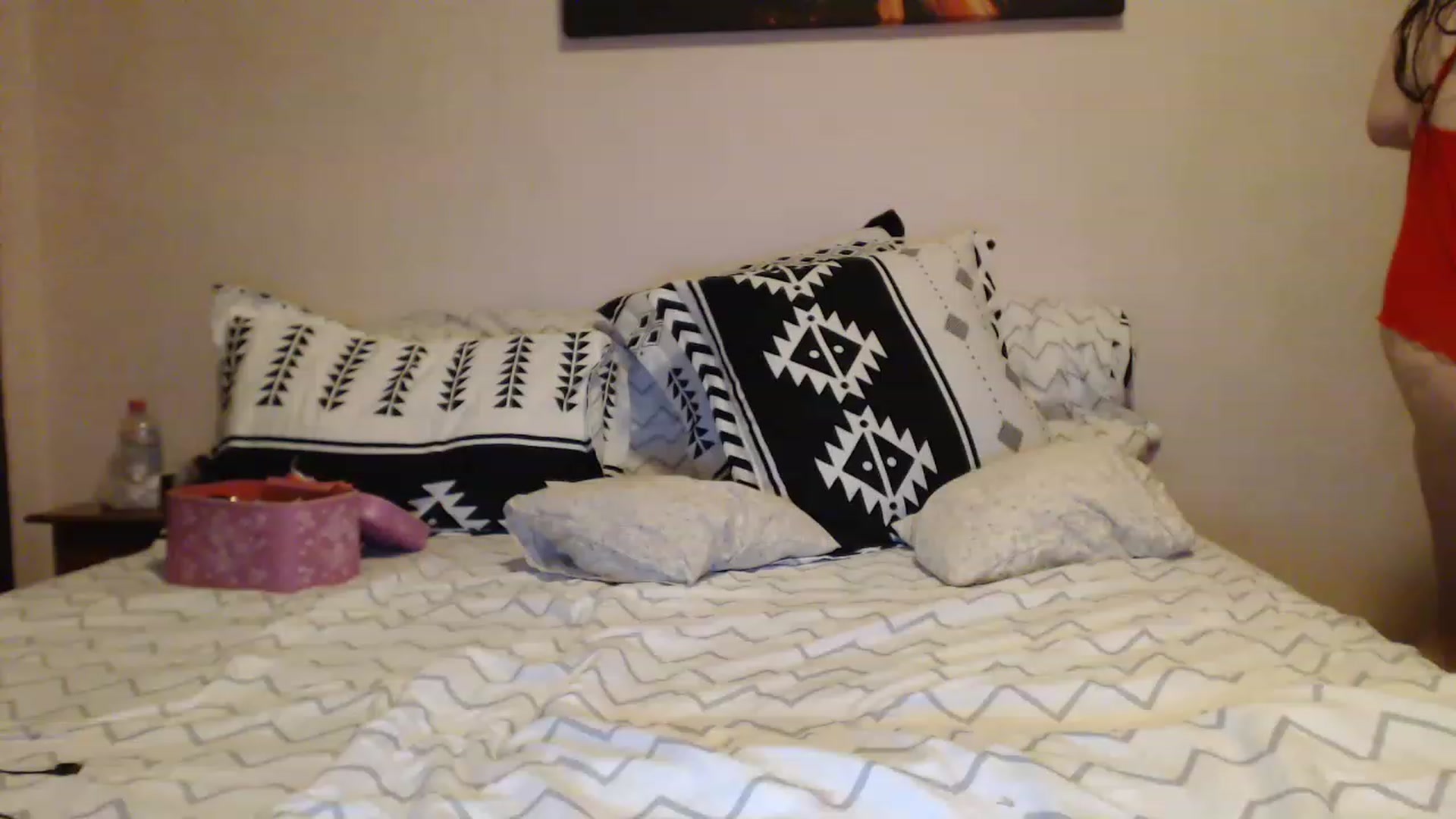 Gallery image thumbnail from Aahh_Emilia's myfreecams stream on, 03/17/2023, 18:00 image 7 of 20