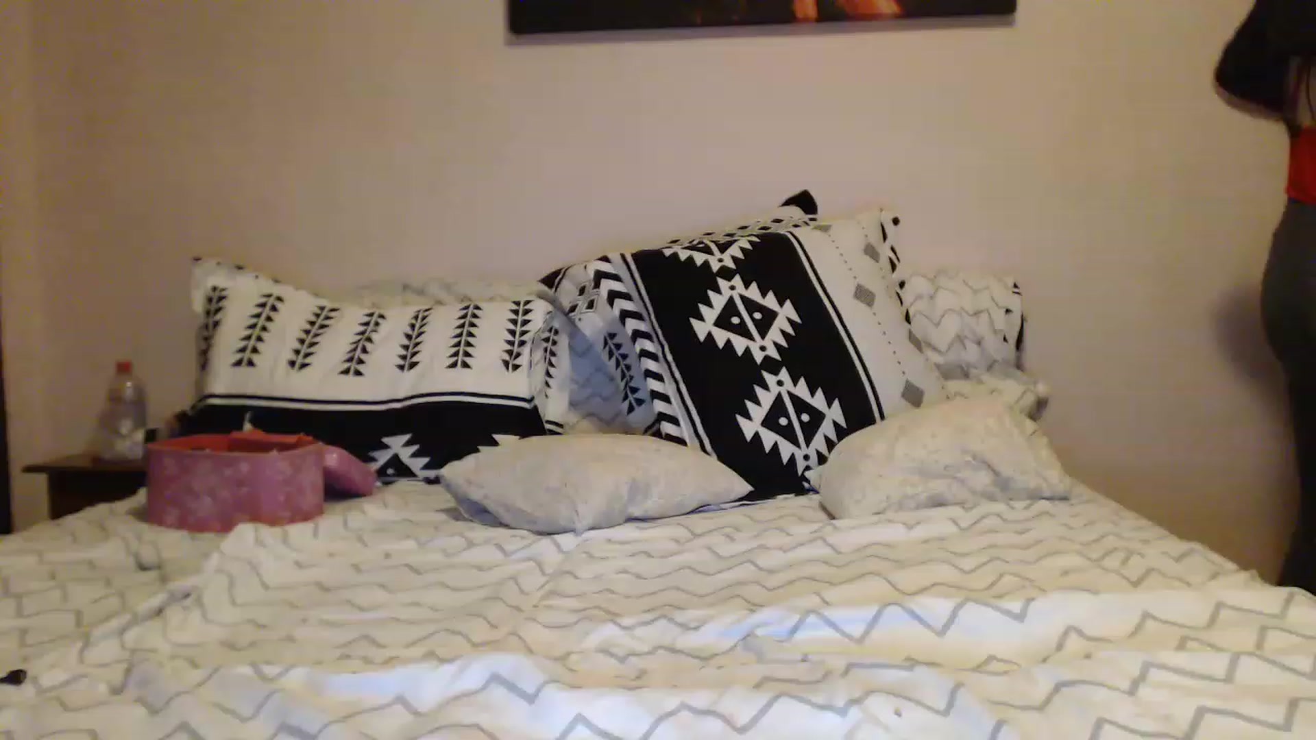Gallery image thumbnail from Aahh_Emilia's myfreecams stream on, 03/17/2023, 18:00 image 12 of 20