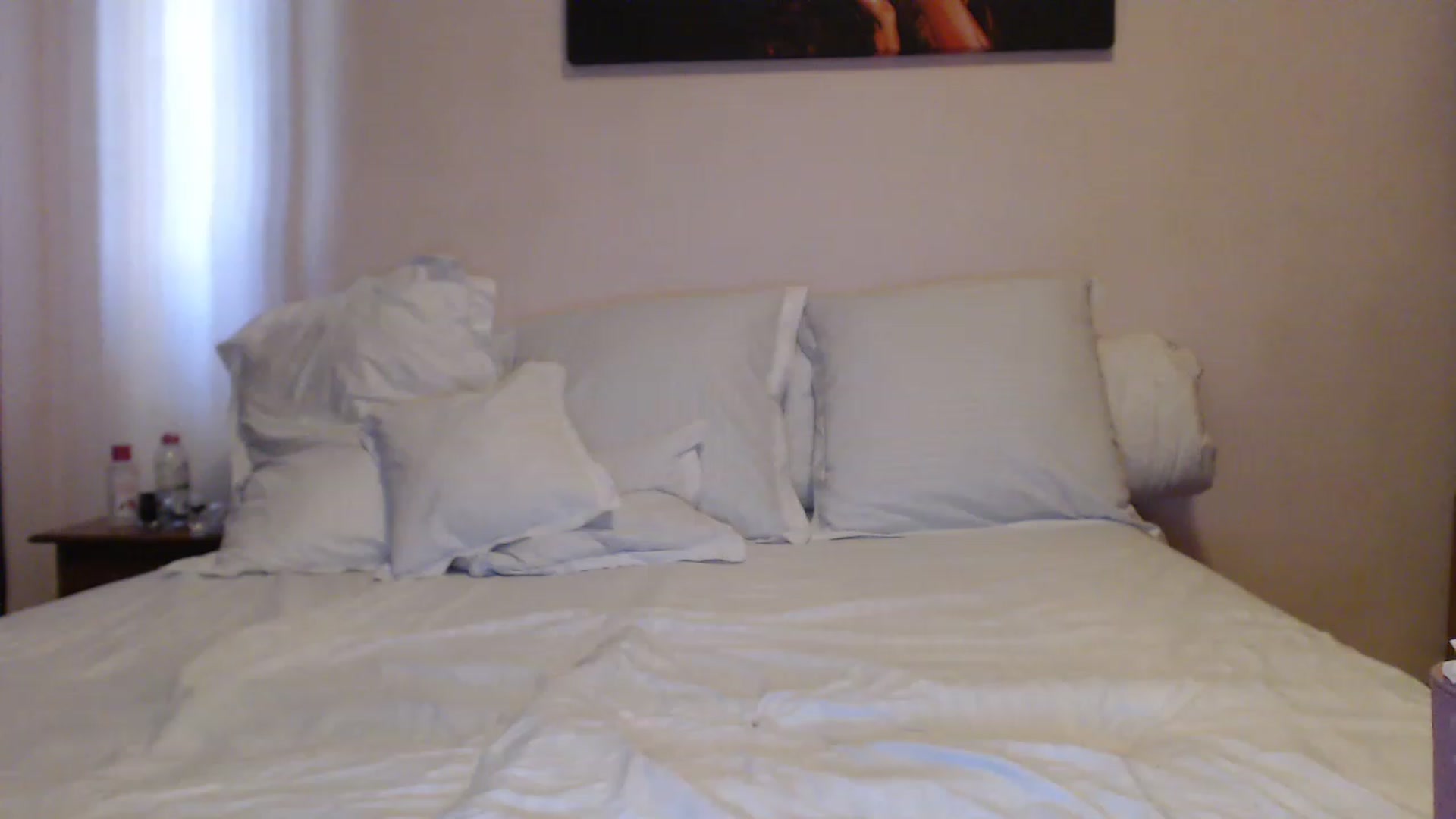 Gallery image thumbnail from Aahh_Emilia's myfreecams stream on, 05/24/2023, 15:40 image 15 of 20