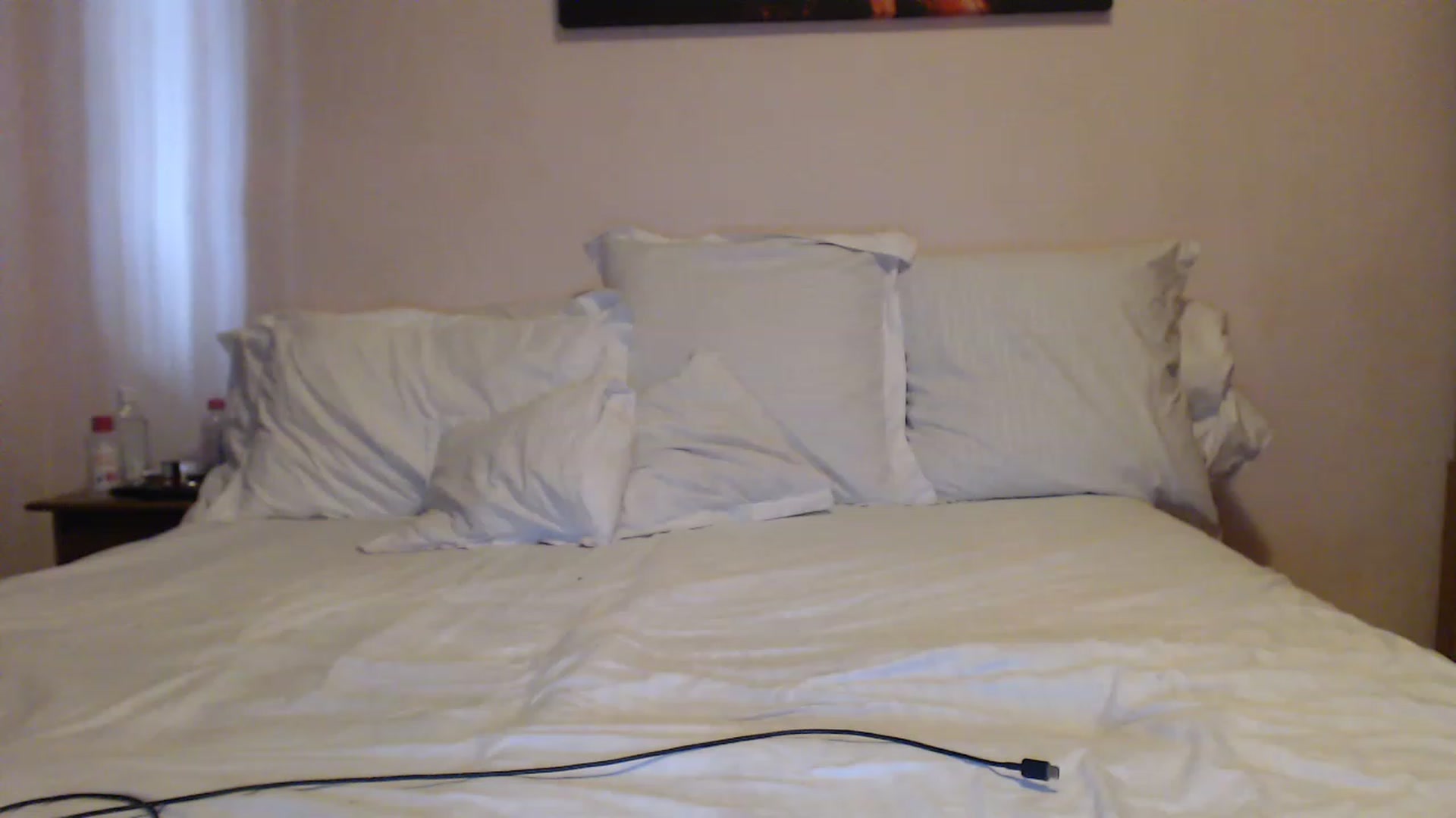 Gallery image thumbnail from Aahh_Emilia's myfreecams stream on, 05/27/2023, 15:31 image 15 of 20