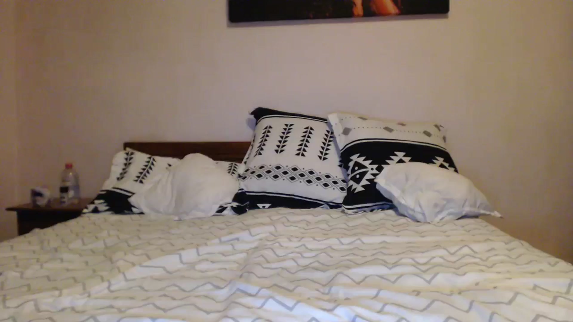 Gallery image thumbnail from Aahh_Emilia's myfreecams stream on, 09/09/2023, 17:34 image 7 of 20