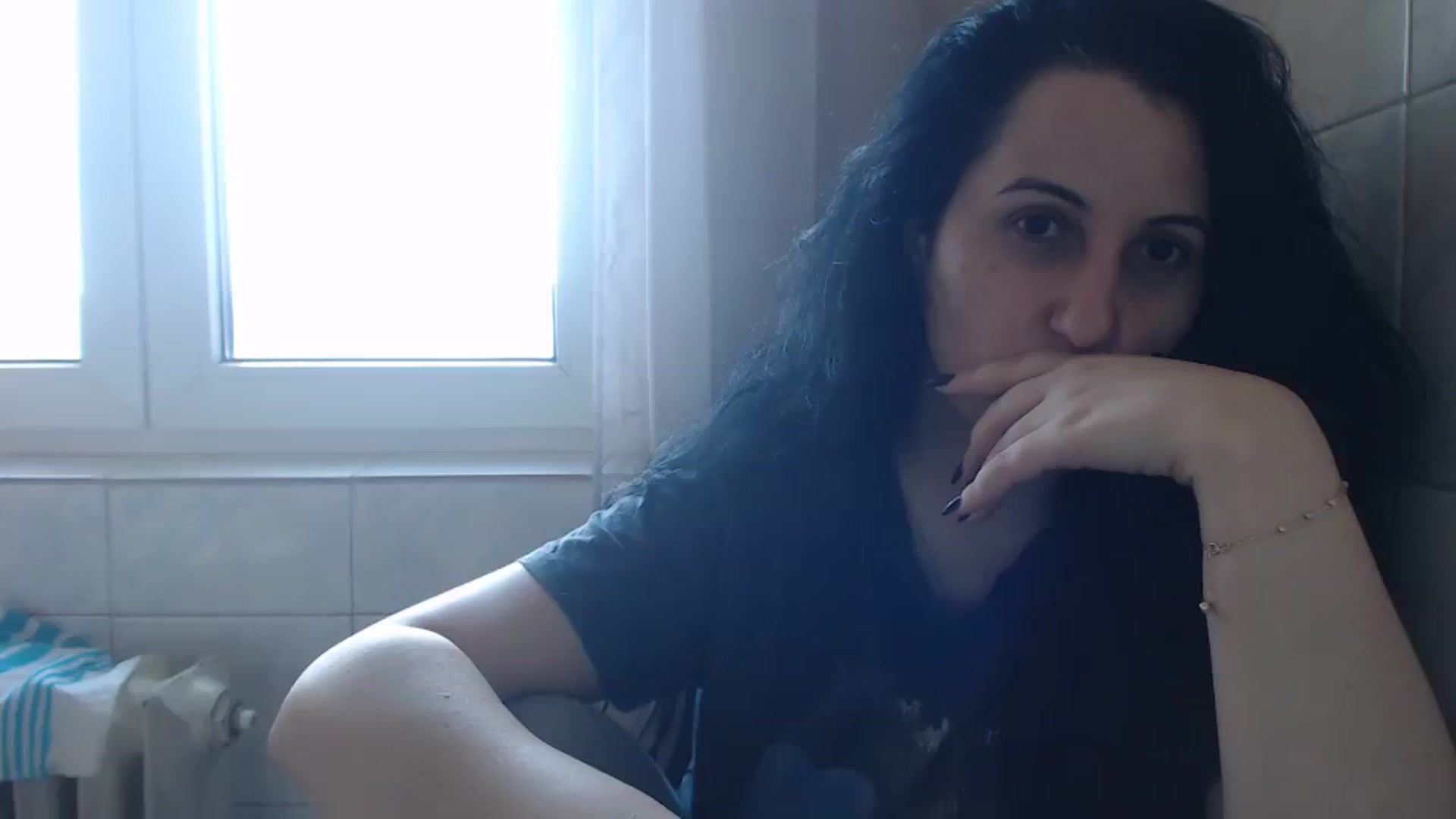 Gallery image thumbnail from Aahh_Emilia's myfreecams stream on, 10/13/2023, 13:01 image 3 of 20