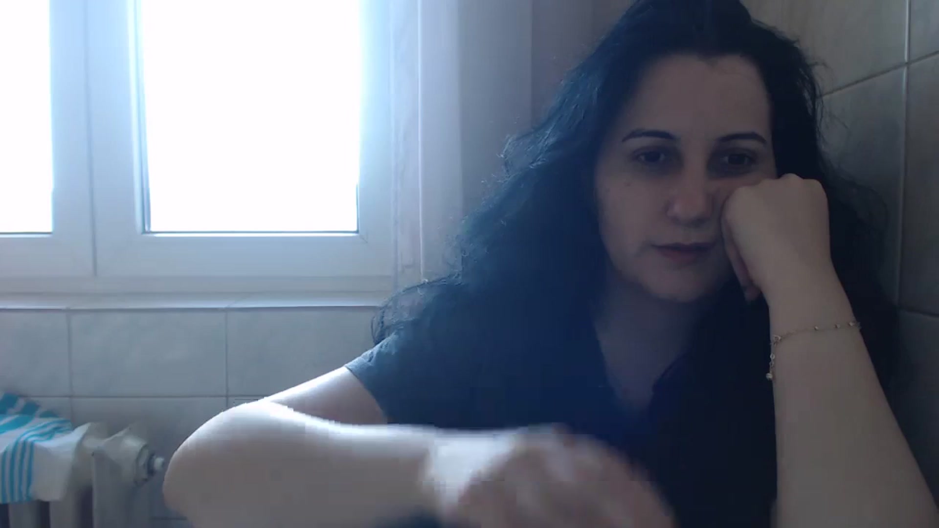 Gallery image thumbnail from Aahh_Emilia's myfreecams stream on, 10/13/2023, 13:01 image 13 of 20