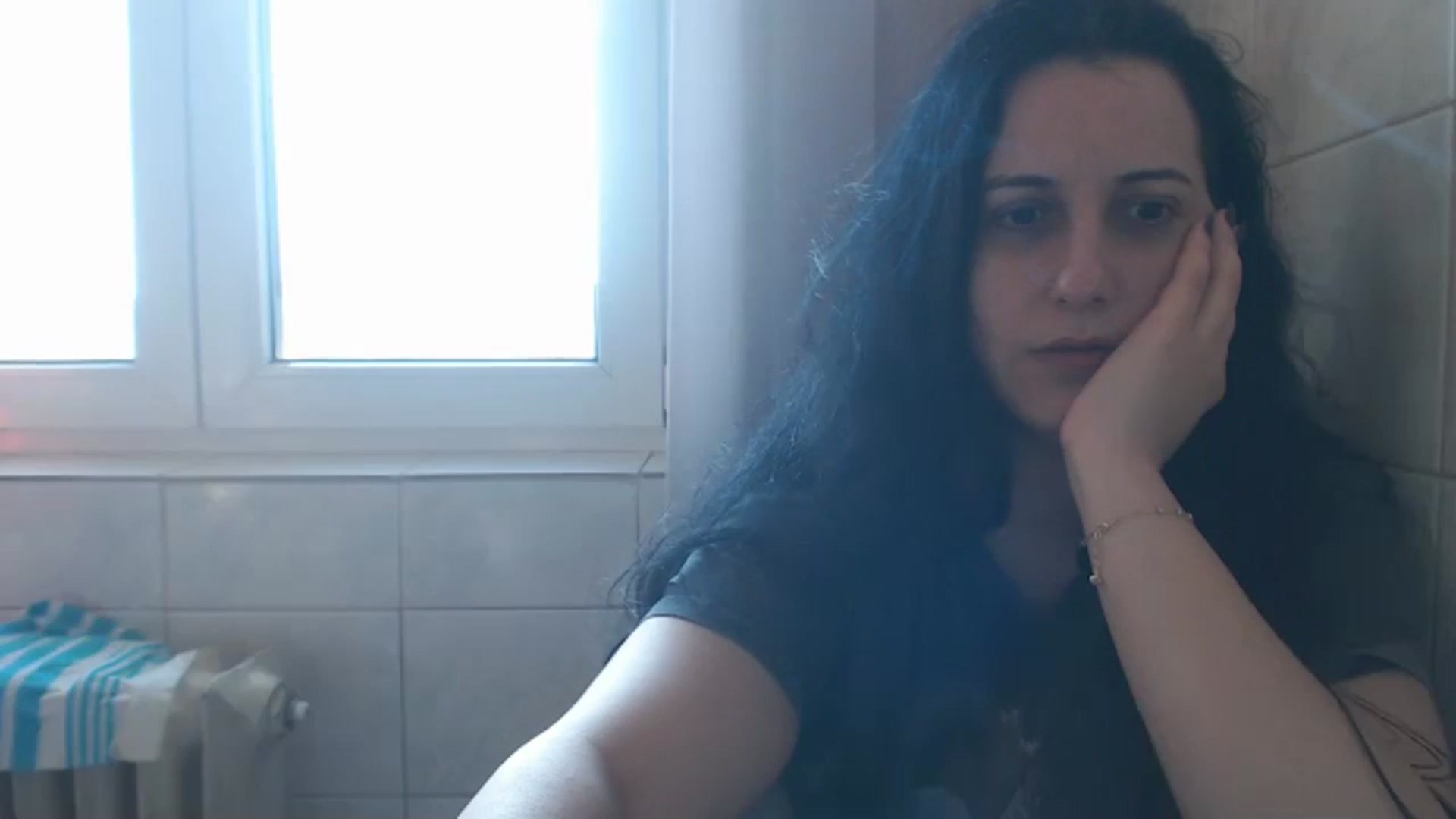 Gallery image thumbnail from Aahh_Emilia's myfreecams stream on, 10/13/2023, 13:18 image 7 of 20