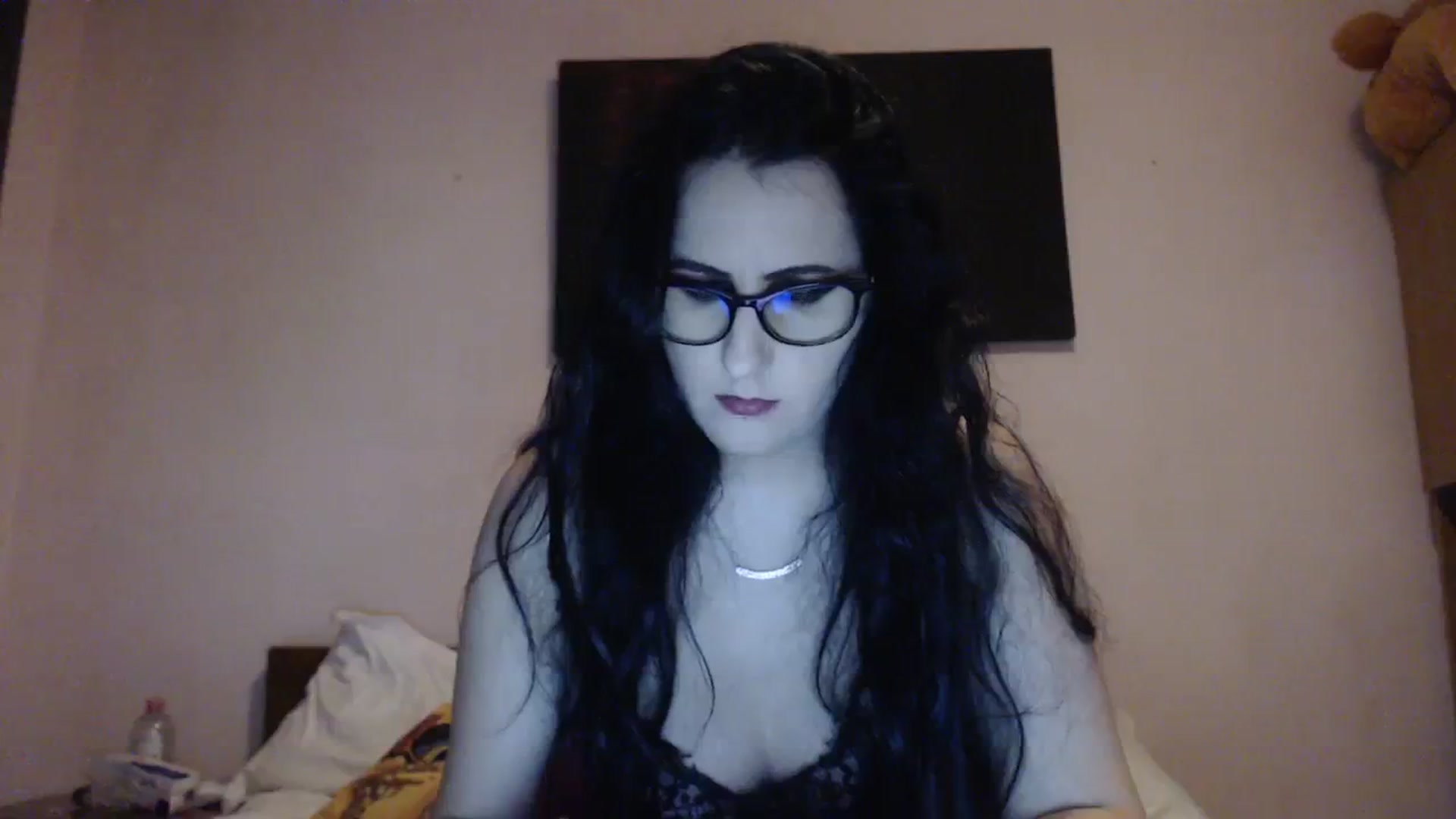 Gallery image thumbnail from Aahh_Emilia's myfreecams stream on, 10/13/2023, 18:04 image 3 of 20