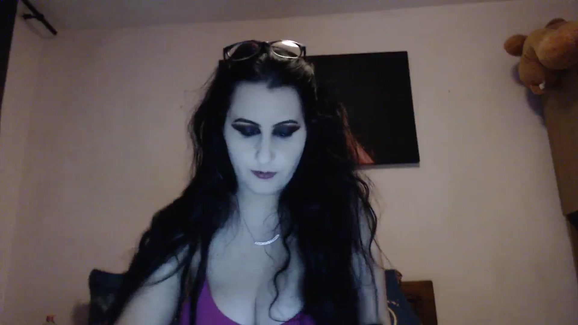 Gallery image thumbnail from Aahh_Emilia's myfreecams stream on, 10/25/2023, 17:13 image 9 of 20