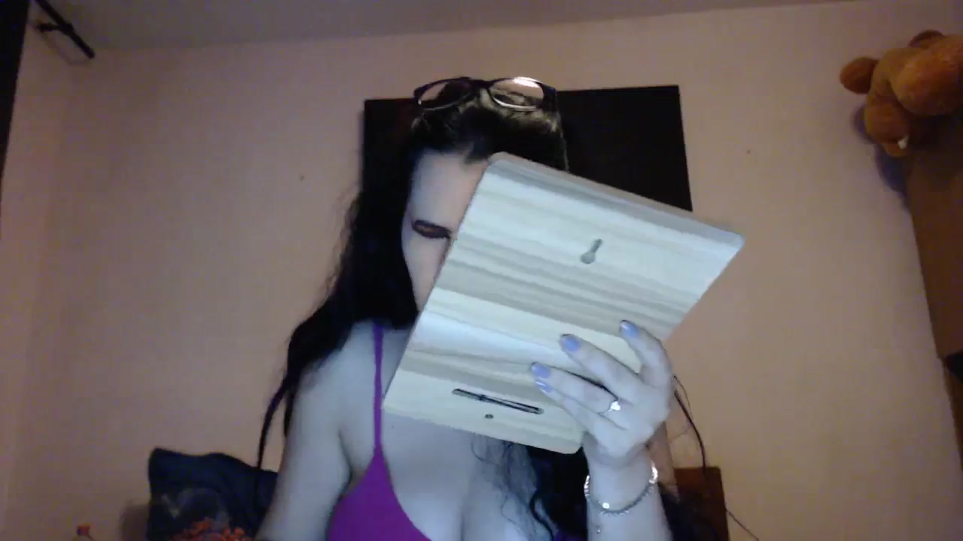 Gallery image thumbnail from Aahh_Emilia's myfreecams stream on, 10/25/2023, 17:13 image 6 of 20