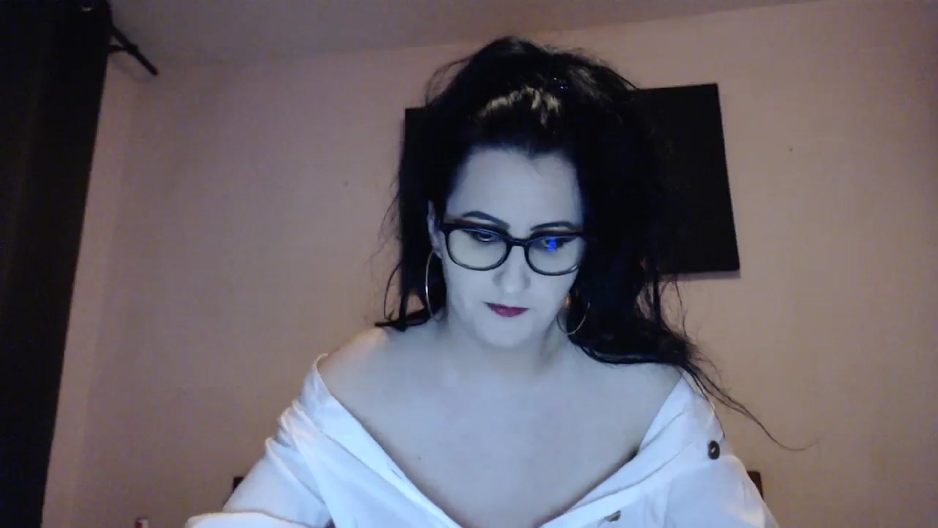 Gallery image thumbnail from Aahh_Emilia's myfreecams stream on, 11/13/2023, 17:46 image 12 of 20