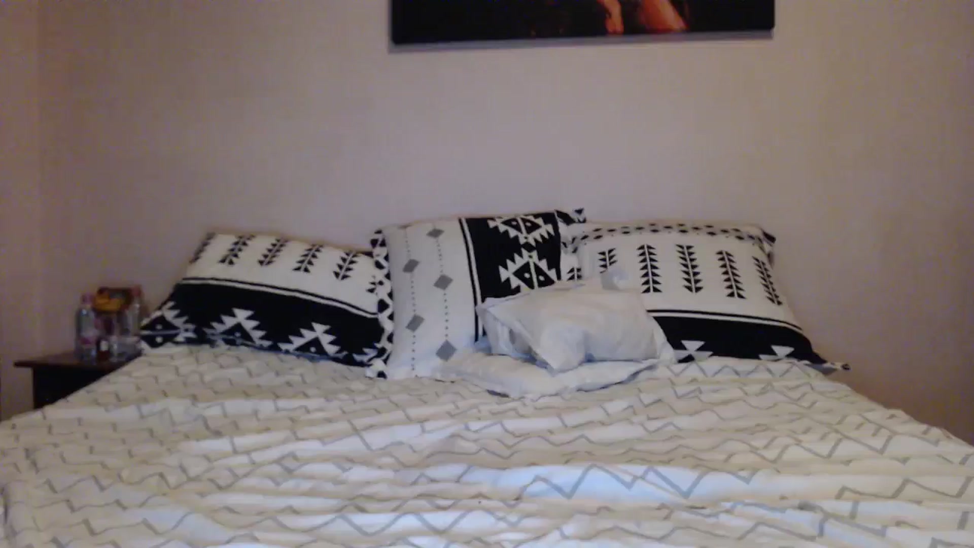 Gallery image thumbnail from Aahh_Emilia's myfreecams stream on, 12/08/2023, 18:32 image 6 of 20