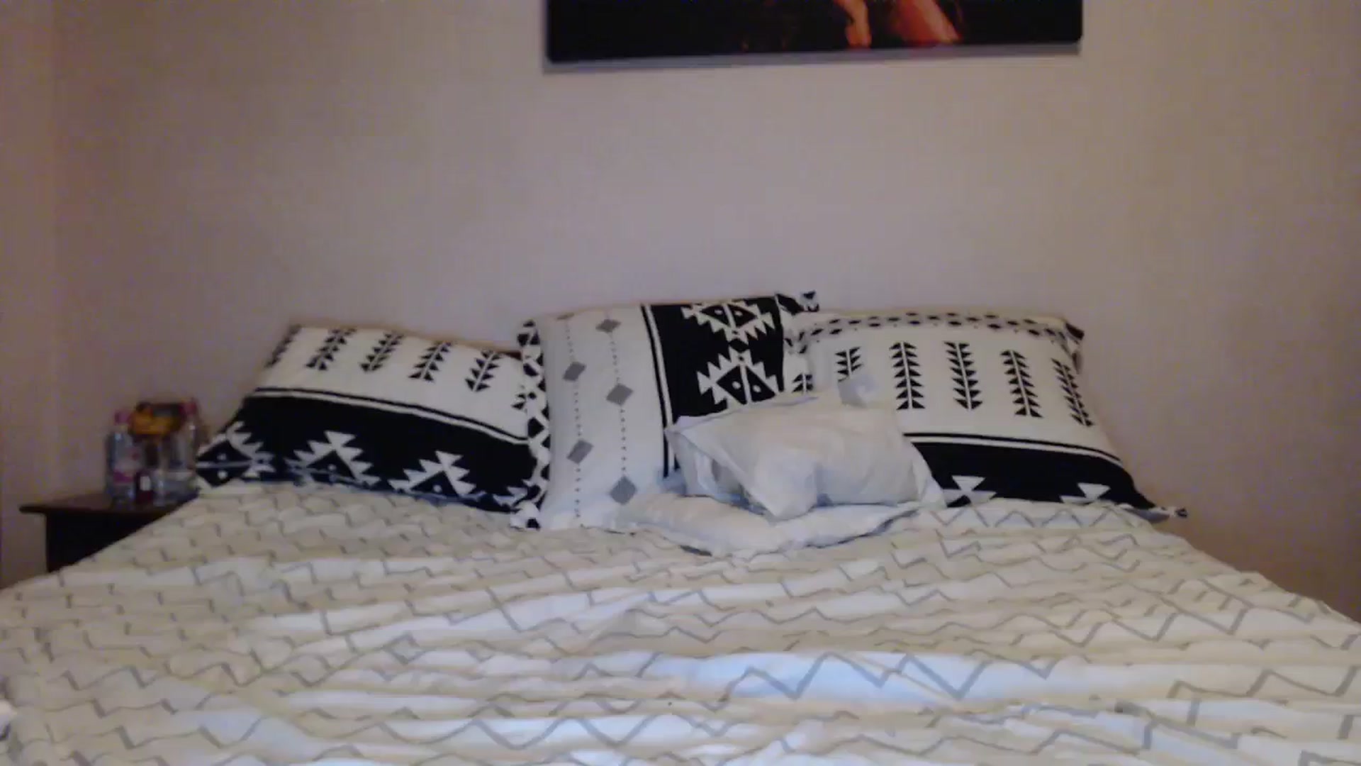 Gallery image thumbnail from Aahh_Emilia's myfreecams stream on, 12/08/2023, 18:32 image 4 of 20