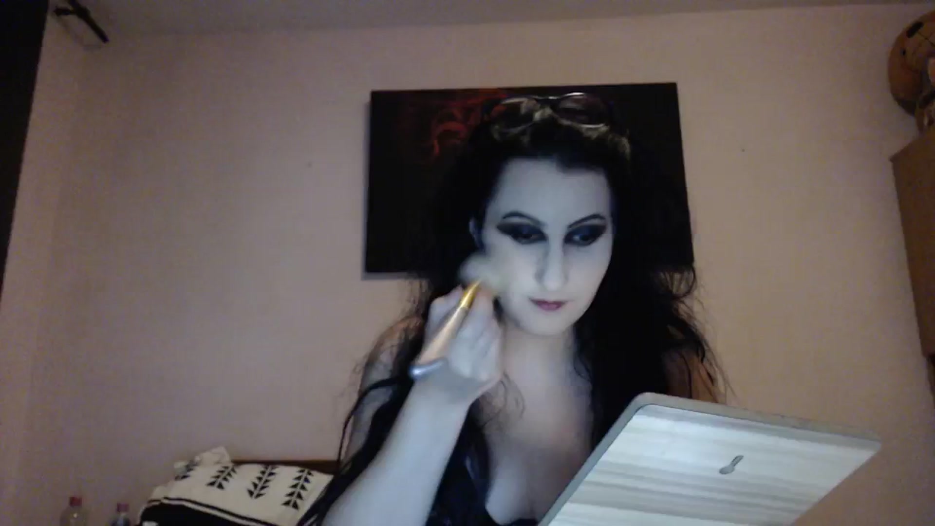 Gallery image thumbnail from Aahh_Emilia's myfreecams stream on, 12/11/2023, 18:58 image 2 of 20