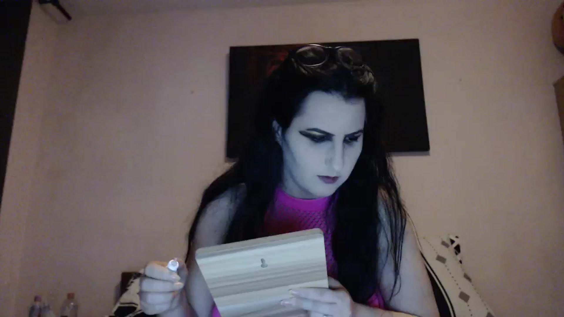 Gallery image thumbnail from Aahh_Emilia's myfreecams stream on, 12/12/2023, 19:31 image 1 of 20