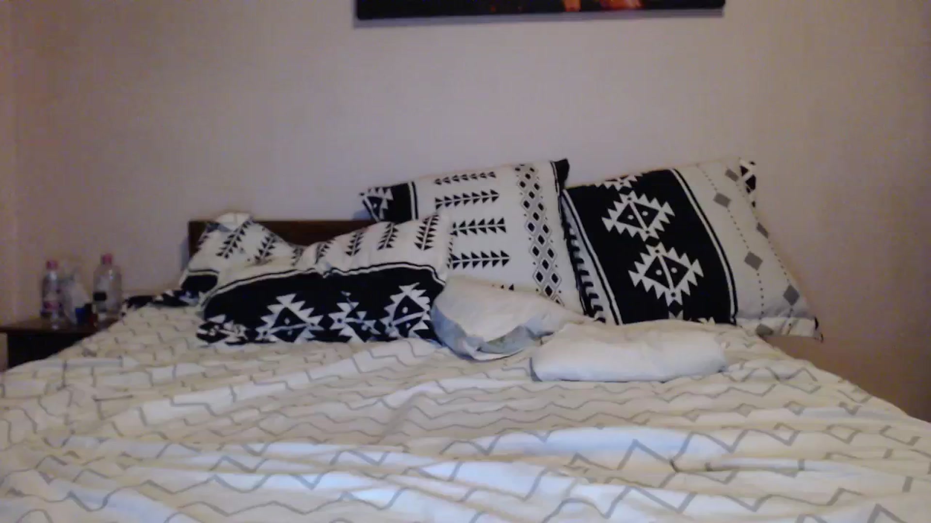 Gallery image thumbnail from Aahh_Emilia's myfreecams stream on, 12/12/2023, 19:31 image 13 of 20