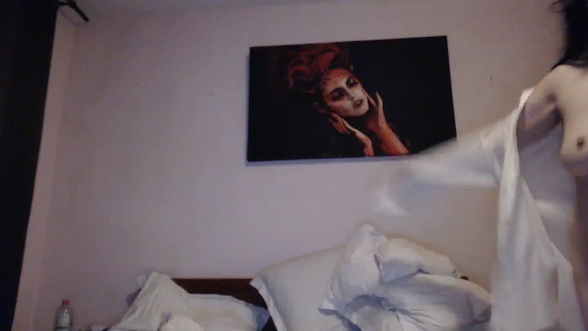 Gallery image thumbnail from Aahh_Emilia's myfreecams stream on, 01/13/2024, 19:02 image 14 of 20