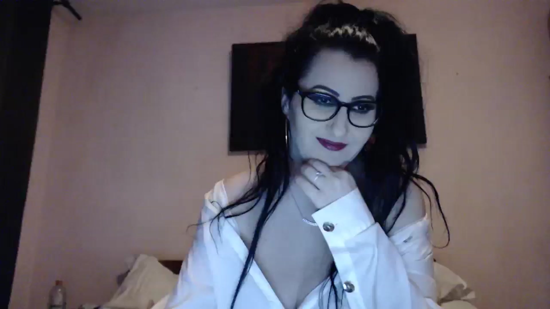 Gallery image thumbnail from Aahh_Emilia's myfreecams stream on, 01/13/2024, 19:02 image 1 of 20