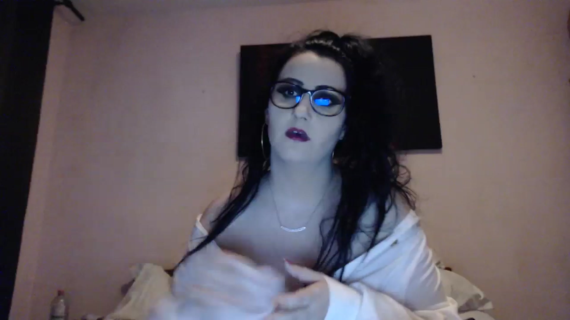 Gallery image thumbnail from Aahh_Emilia's myfreecams stream on, 01/13/2024, 19:02 image 3 of 20
