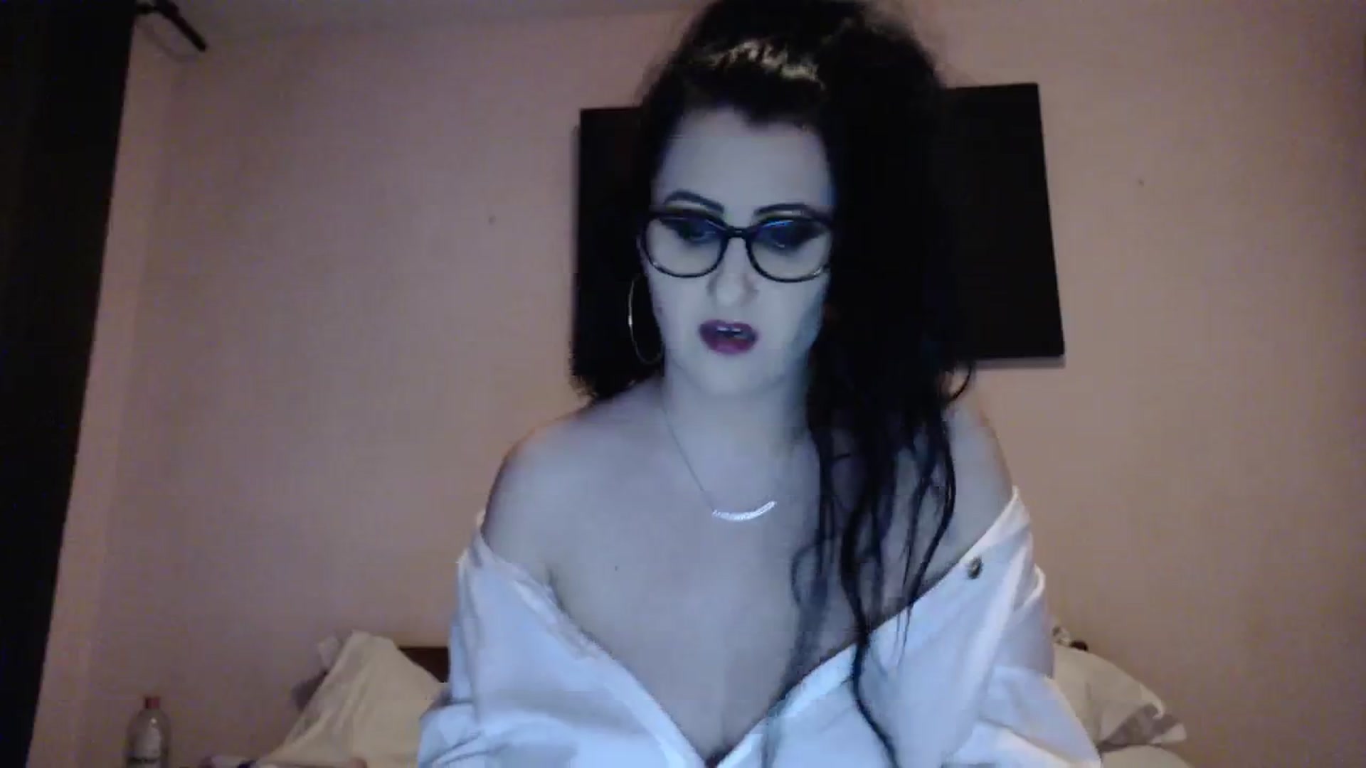 Gallery image thumbnail from Aahh_Emilia's myfreecams stream on, 01/13/2024, 19:02 image 17 of 20