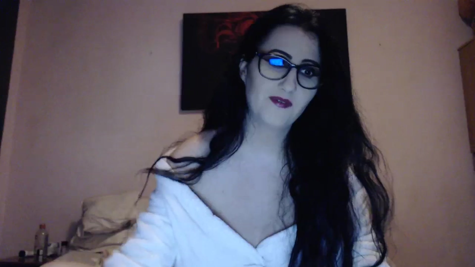 Gallery image thumbnail from Aahh_Emilia's myfreecams stream on, 01/19/2024, 16:04 image 17 of 20