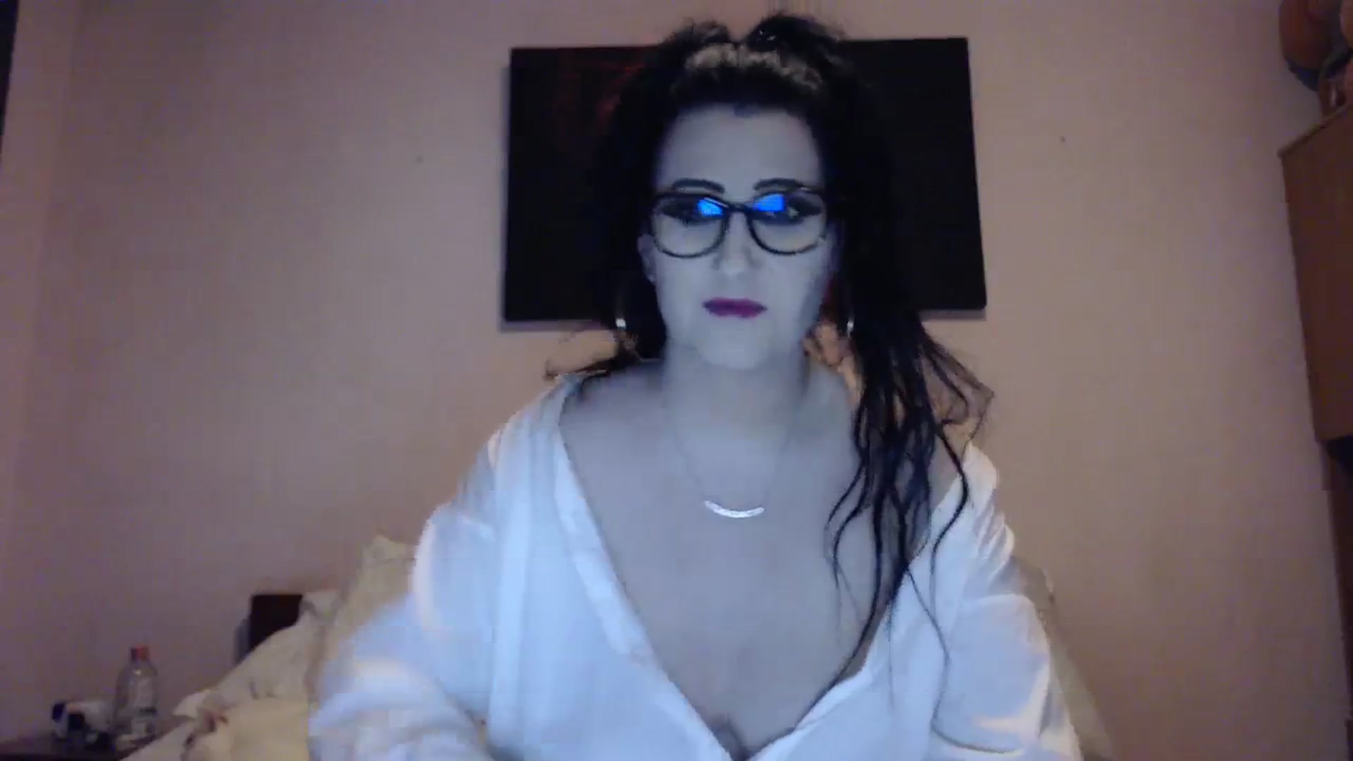 Gallery image thumbnail from Aahh_Emilia's myfreecams stream on, 01/27/2024, 16:24 image 3 of 20