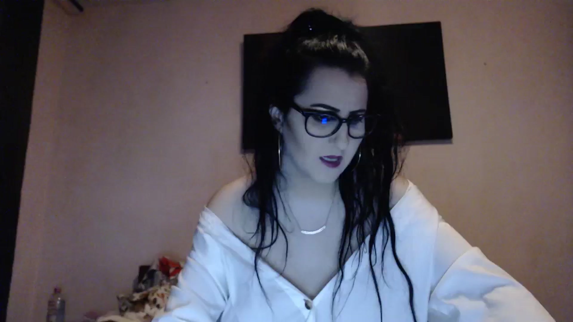 Gallery image thumbnail from Aahh_Emilia's myfreecams stream on, 02/10/2024, 16:08 image 17 of 20