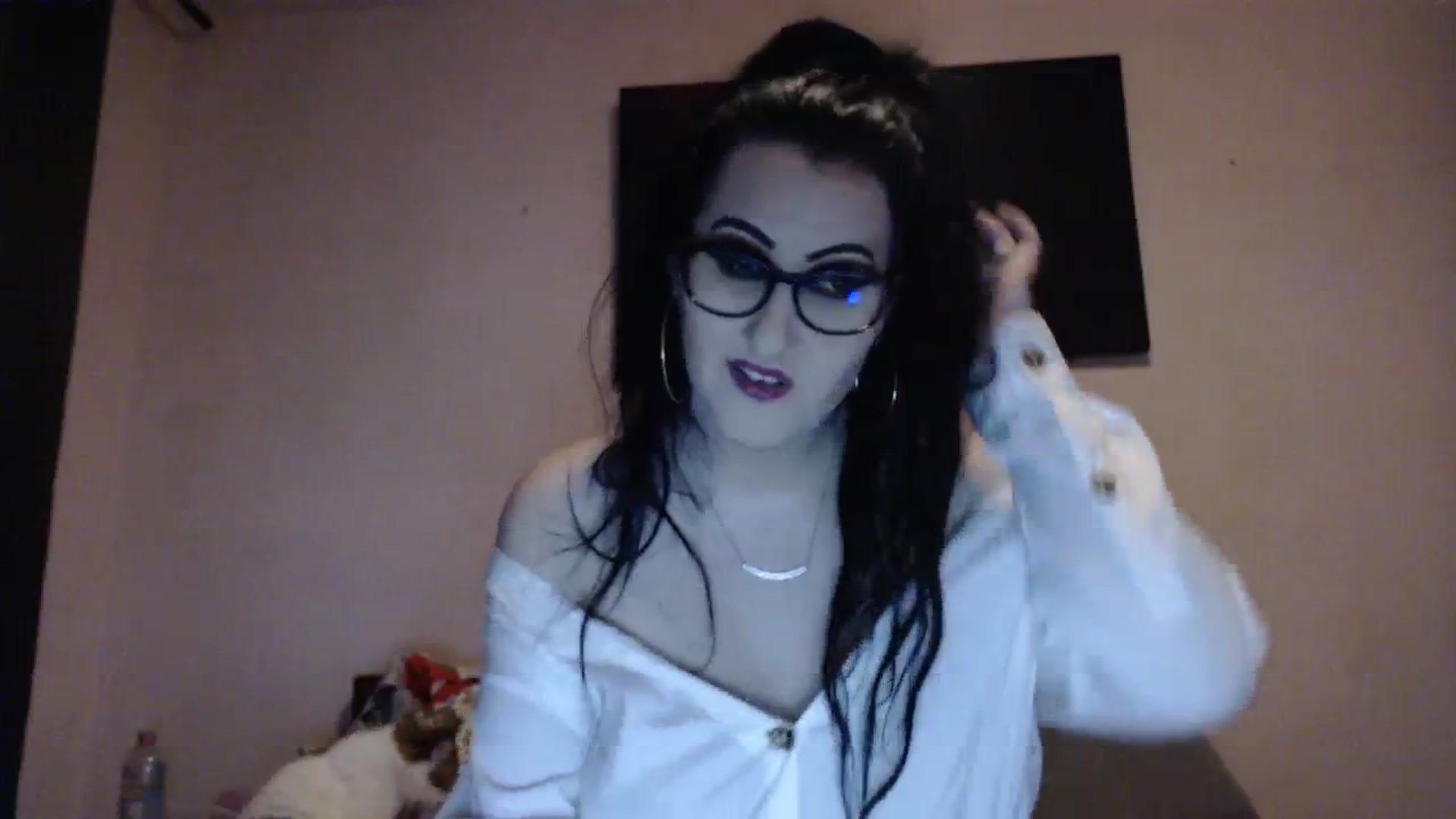 Gallery image thumbnail from Aahh_Emilia's myfreecams stream on, 02/10/2024, 16:08 image 15 of 20