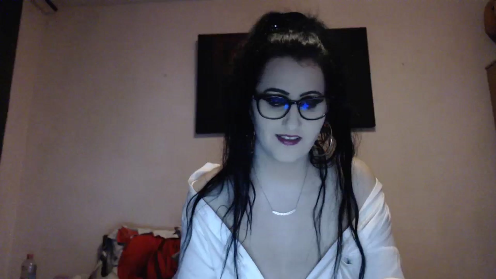 Gallery image thumbnail from Aahh_Emilia's myfreecams stream on, 02/10/2024, 18:50 image 8 of 20